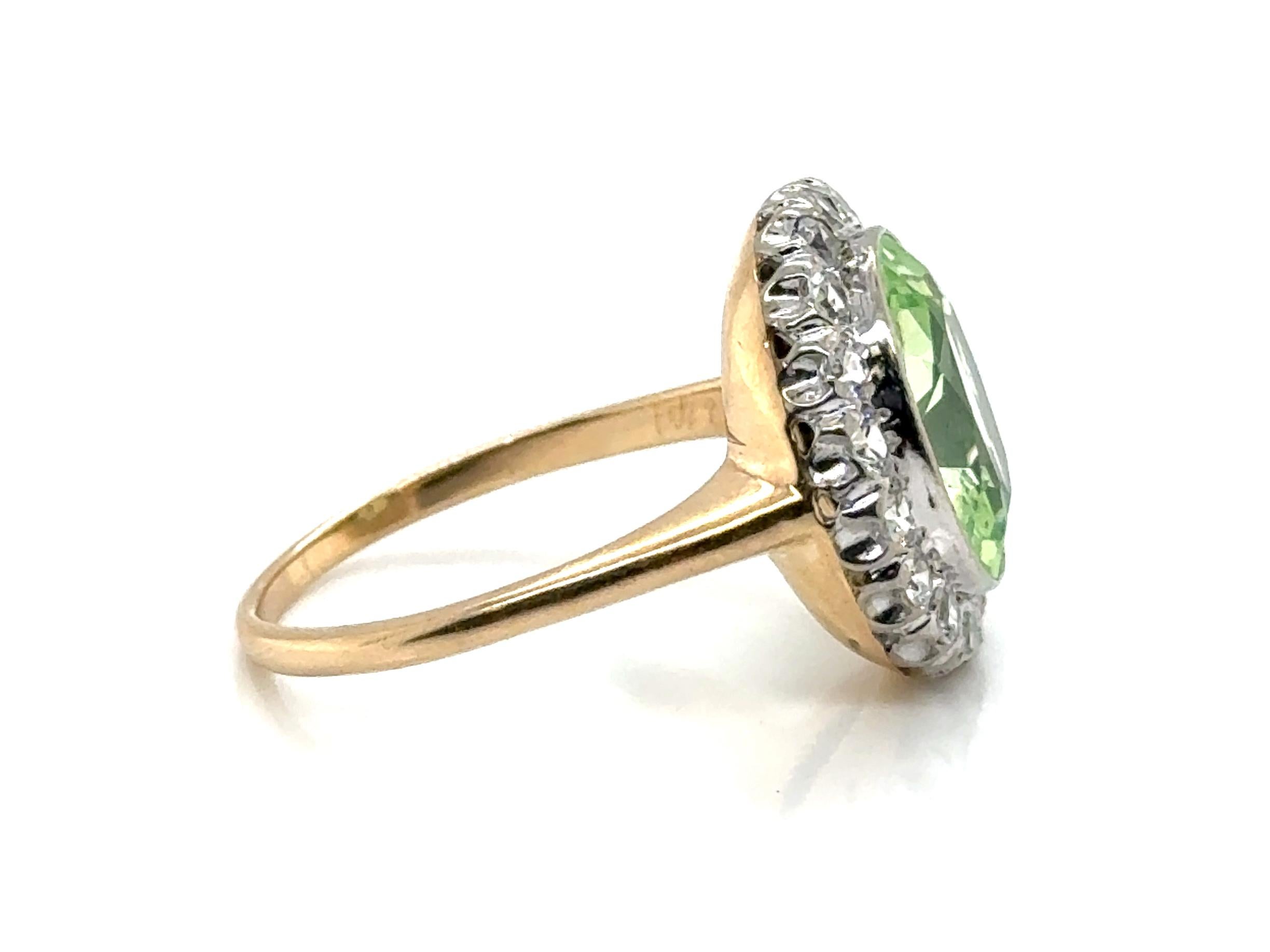 Oval Cut Art Deco Peridot White Sapphire Cocktail Halo Ring Gold Original 1930-1940 For Sale
