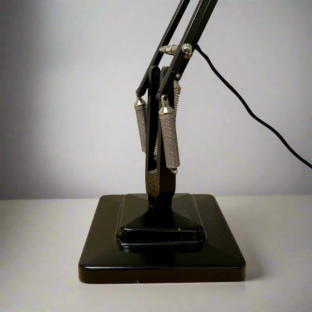Anglepoise-Schreibtischlampe aus der Art-déco-Periode, englisch, um 1934 im Zustand „Gut“ im Angebot in New York, NY