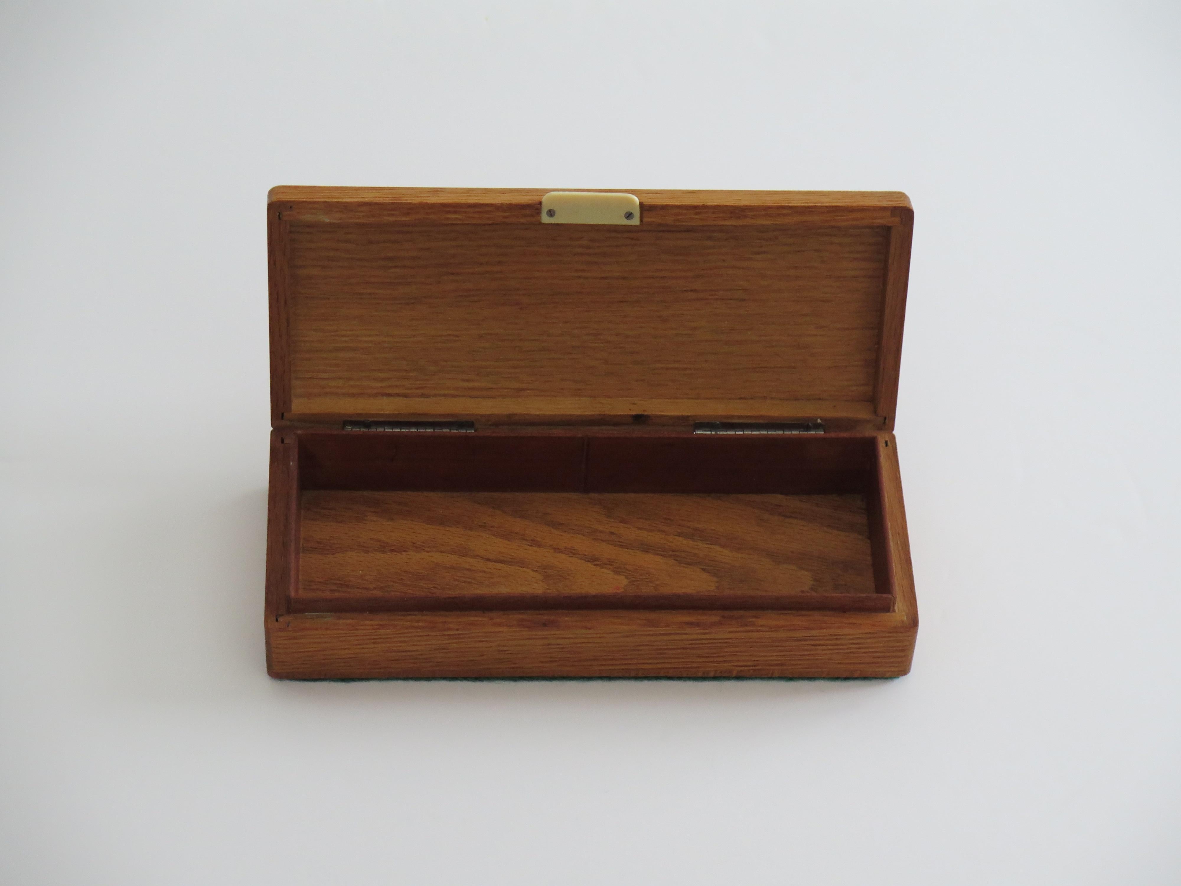 Art Deco Period Box handmade in hardwood with hinged lid, French circa 1925 im Angebot 2