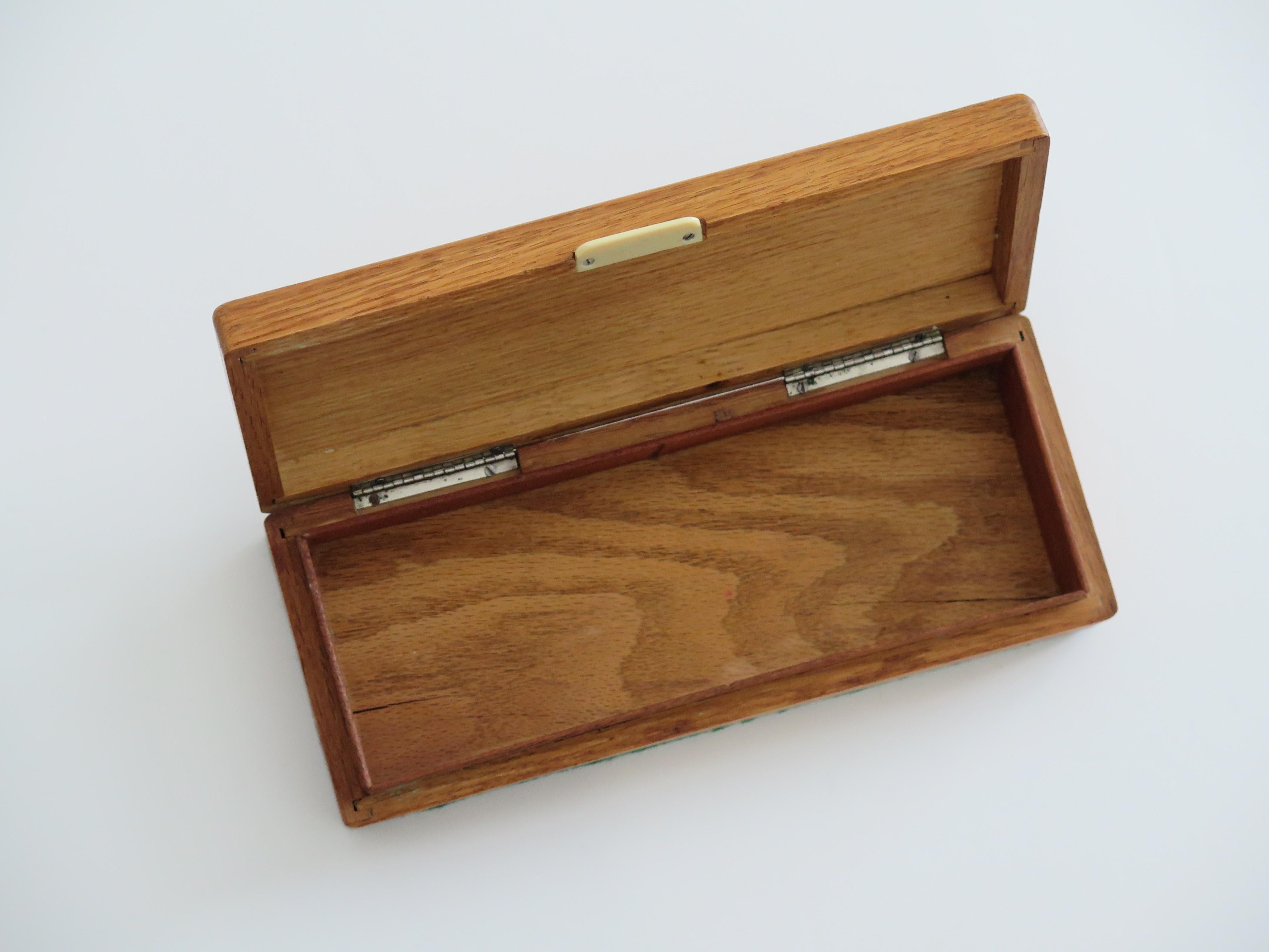 Art Deco Period Box handmade in hardwood with hinged lid, French circa 1925 im Angebot 4