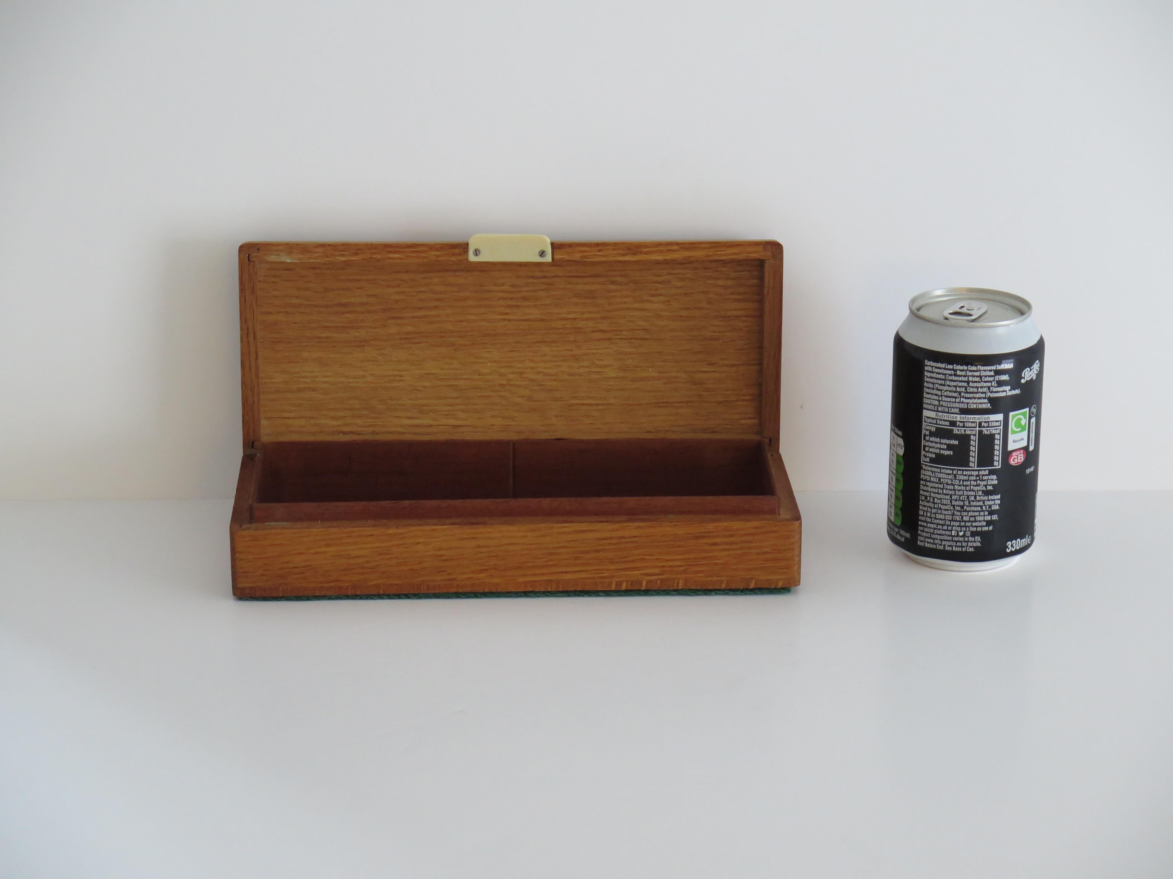 Art Deco Period Box handmade in hardwood with hinged lid, French circa 1925 im Angebot 9