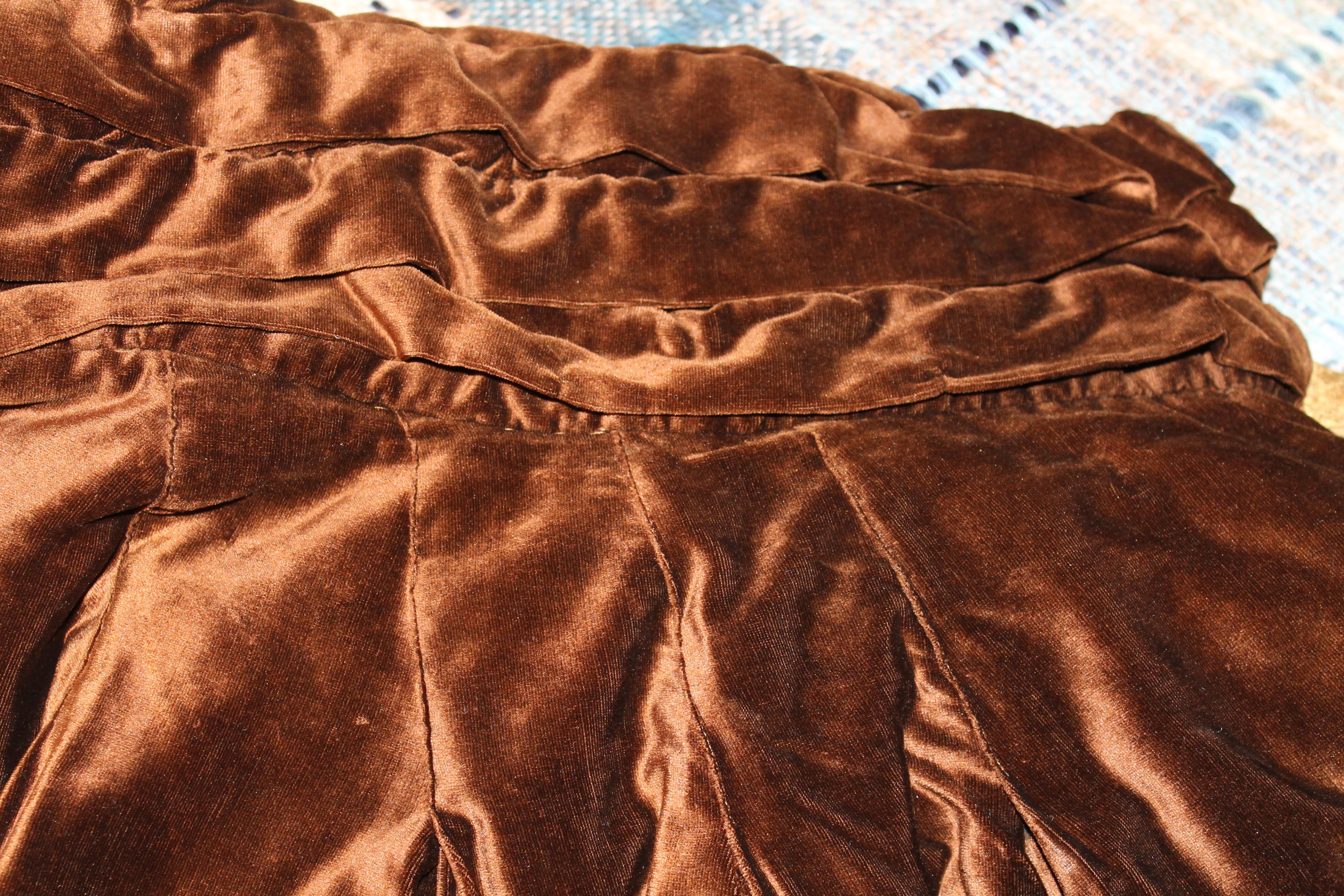 Capo in velluto marrone d'epoca Art Déco in vendita 5