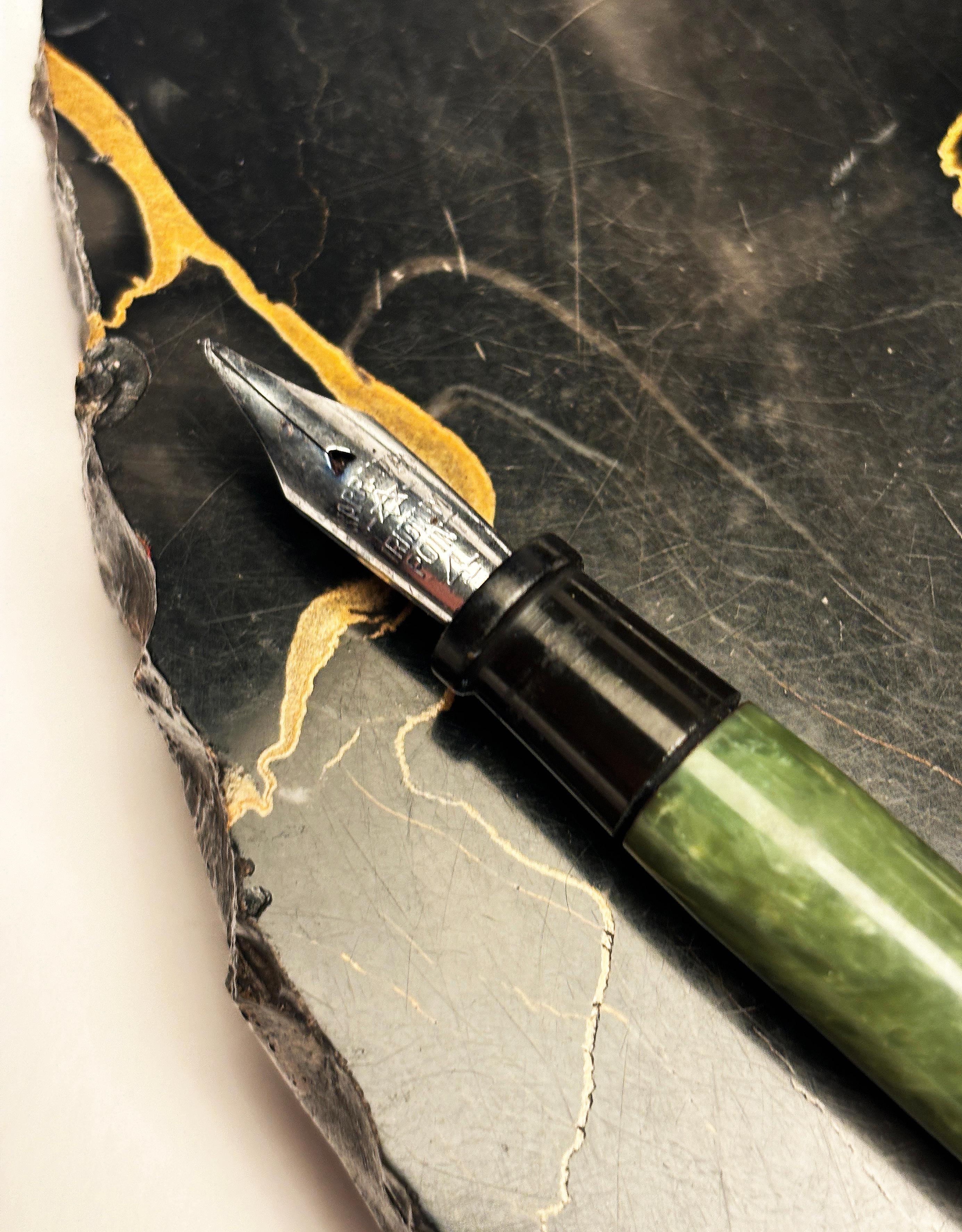 Anatre fuse su marmo italiano di epoca Art Deco con pennino originale in vendita 11