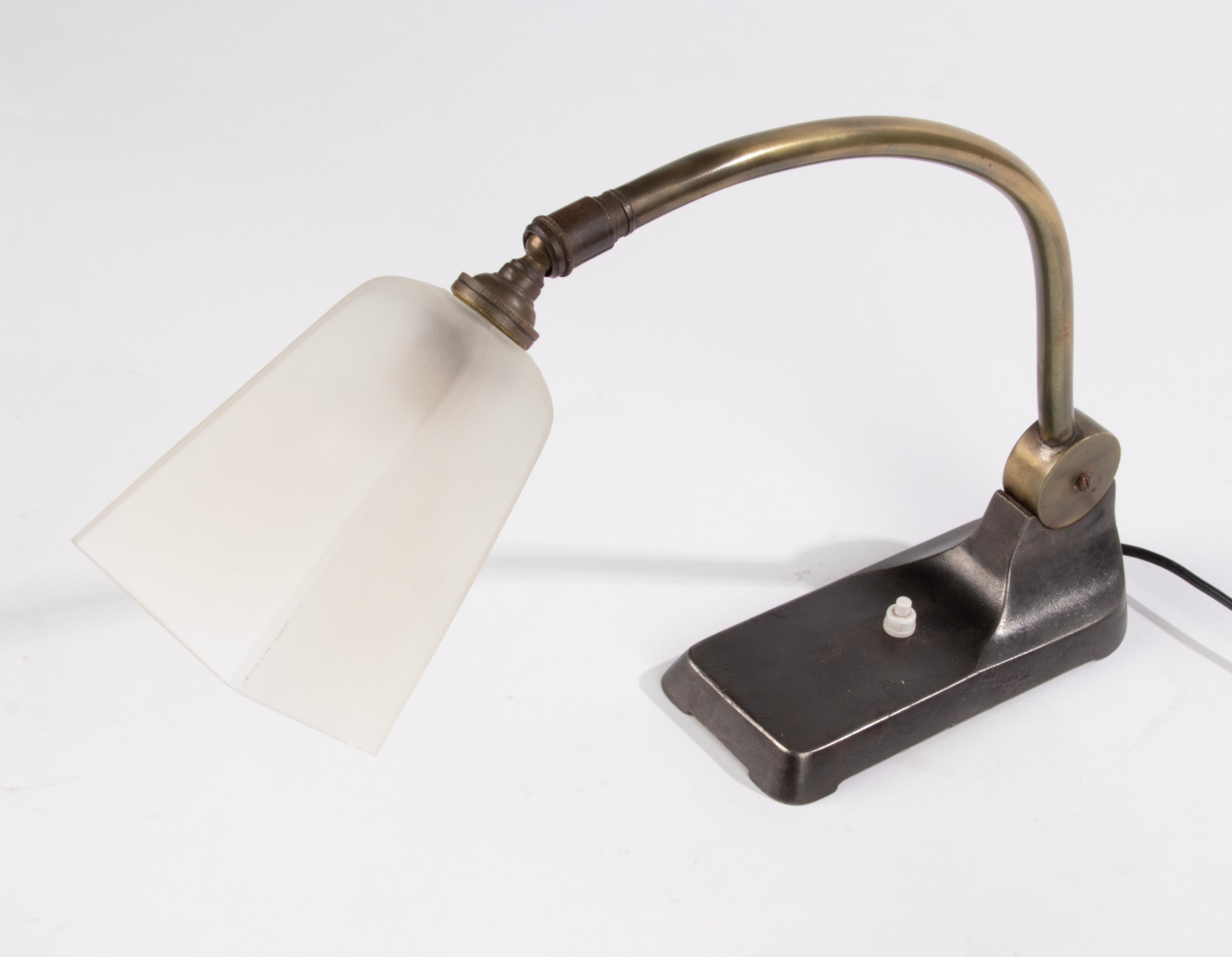 Art Deco Period Cast Iron-Brass Desk Lamp For Sale 4