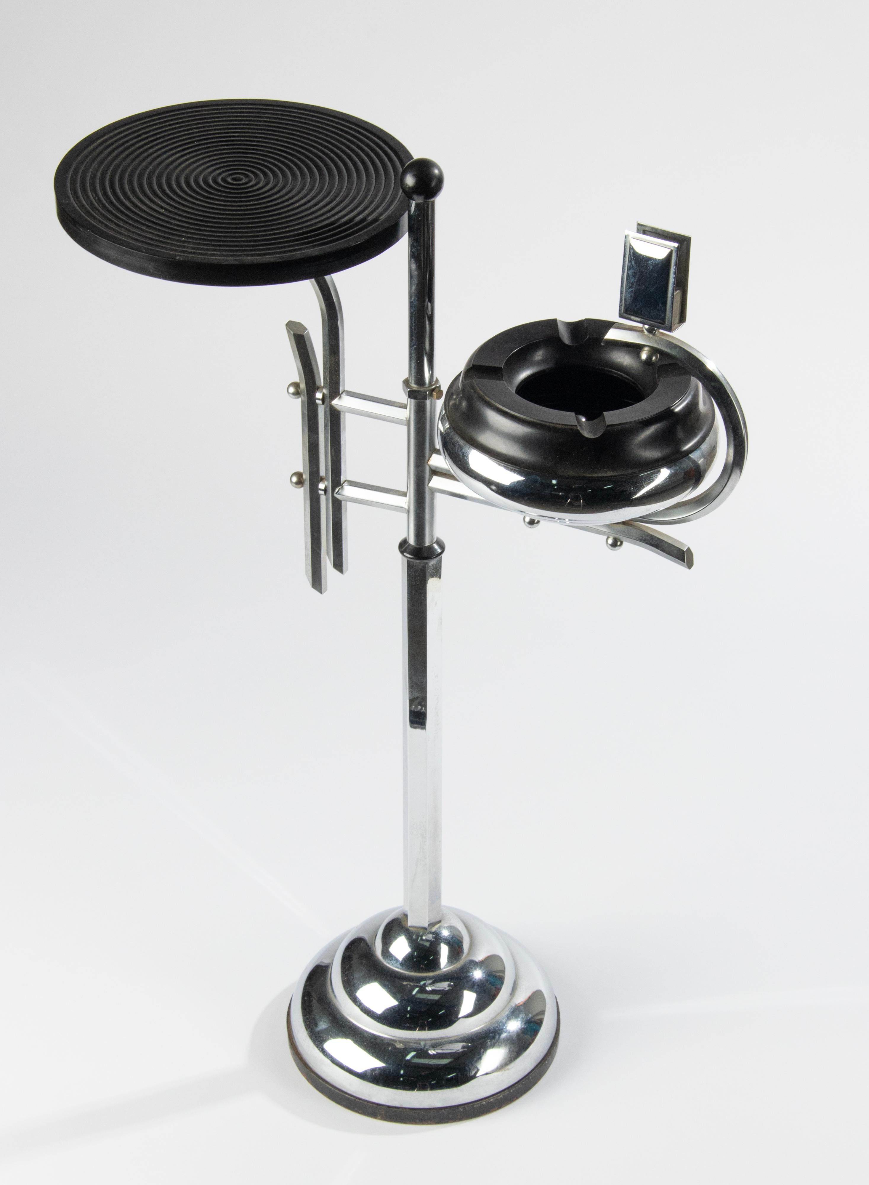 Metal Art Deco Period Chrome-plated Bauhaus Design Ashtray by Demeyere