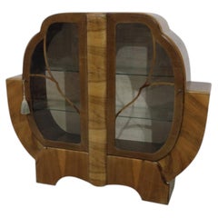 Art Deco period display cabinet in walnut veneer