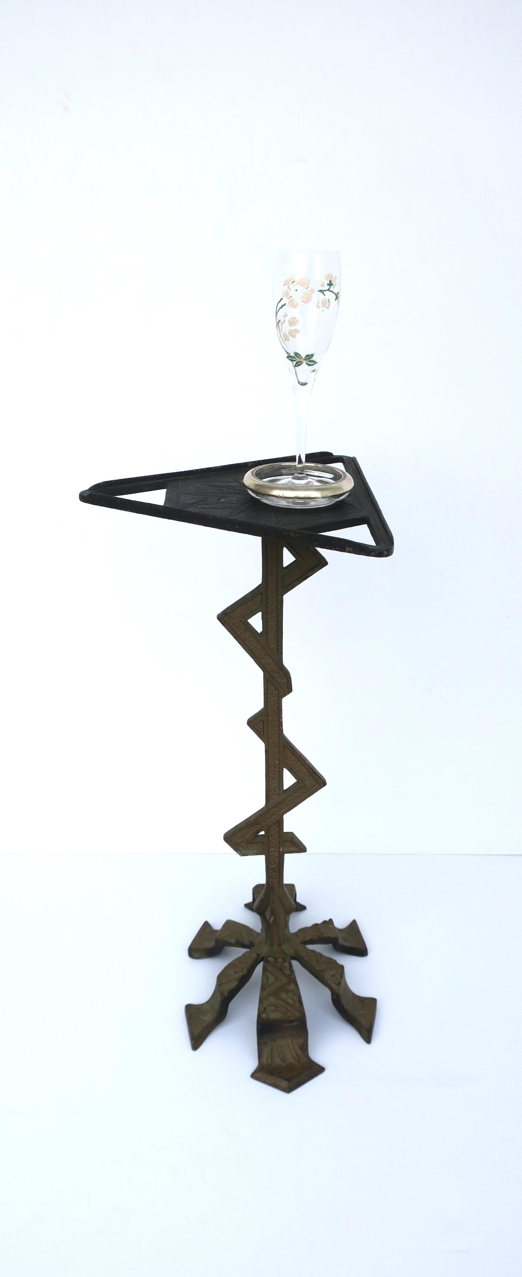 Art Deco Period Drink Table For Sale 5