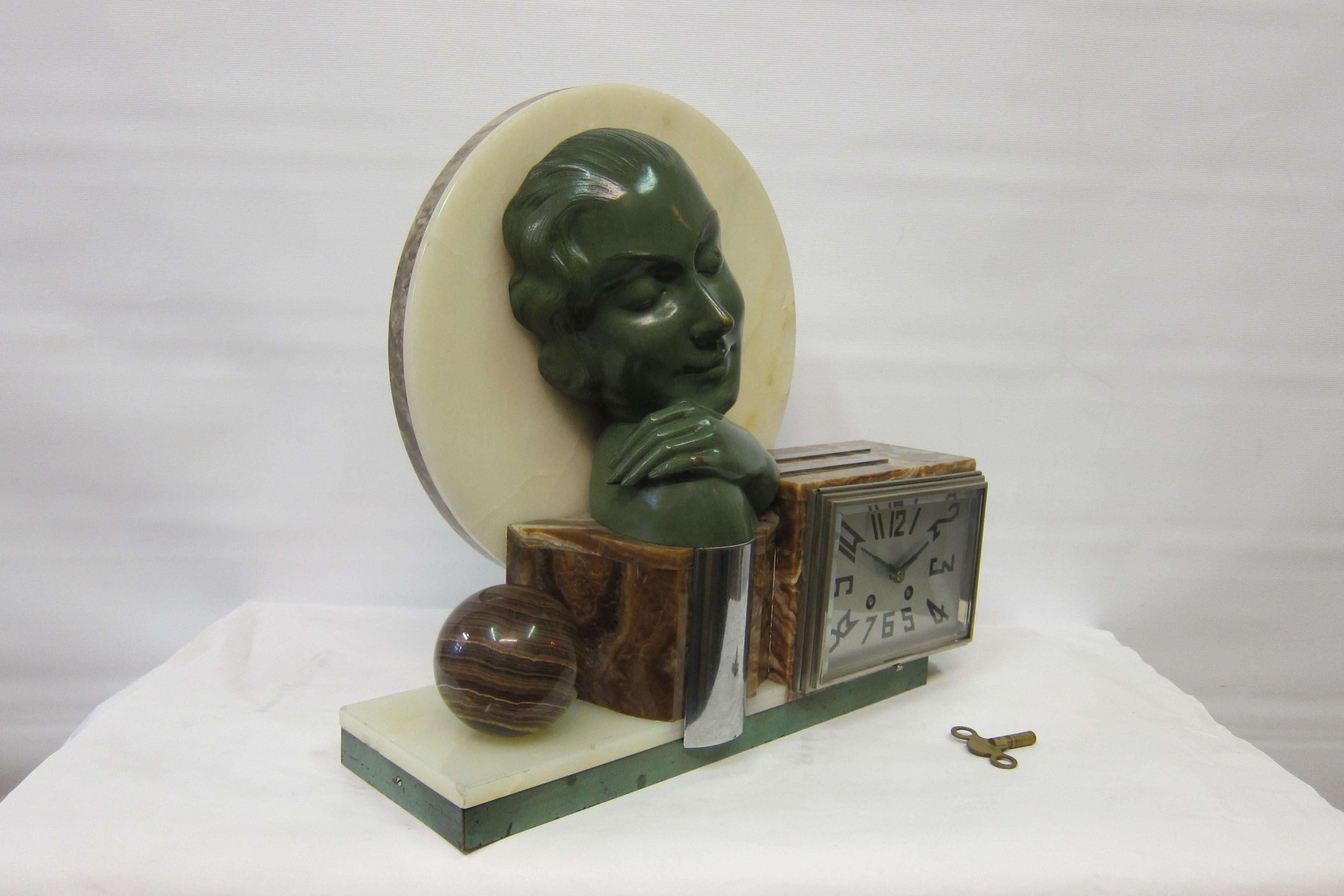 20th Century Art Deco Period French Bronze and Onyx Clock