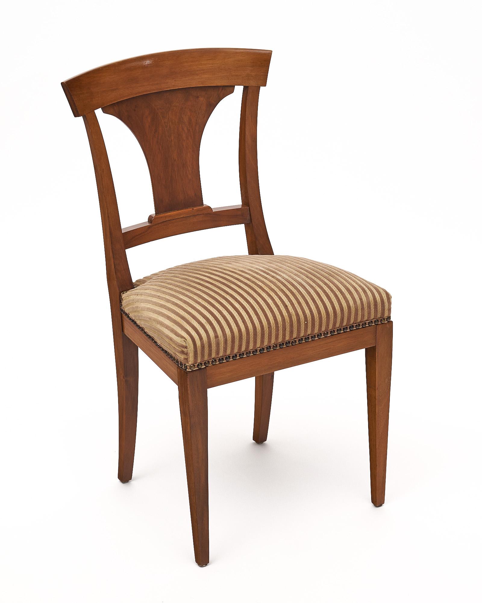 Art Deco Period French Dining Chairs In Good Condition For Sale In Austin, TX