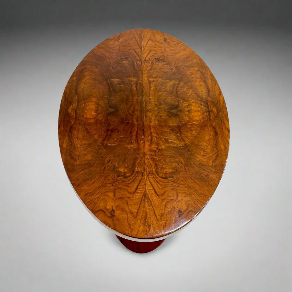 Français Table d'appoint ovale d'époque Art Déco France circa 1930 en vente