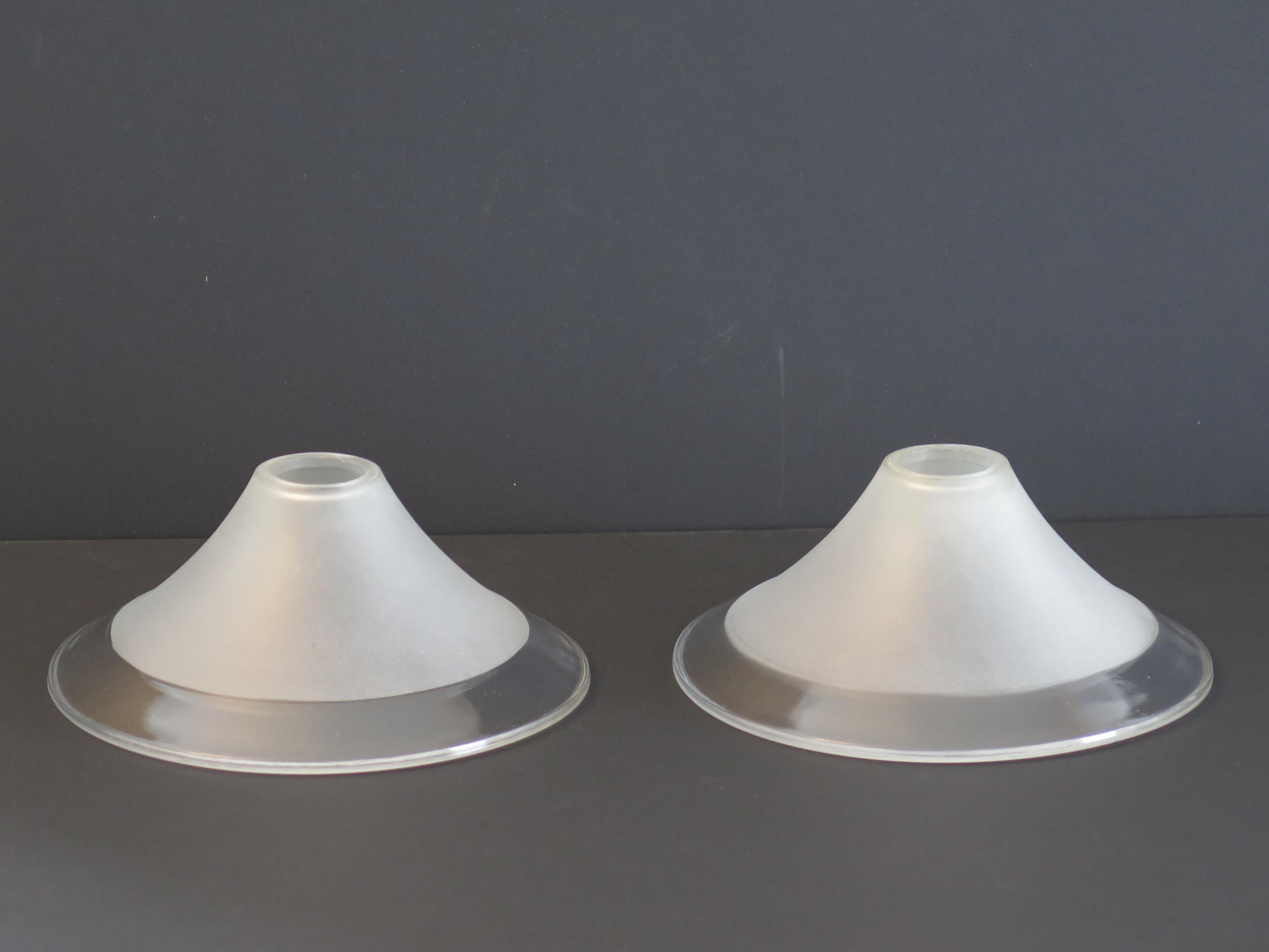 Art déco Art Deco Period Lampshades PAIR (A) Conical & Frosted, circa 1925 en vente