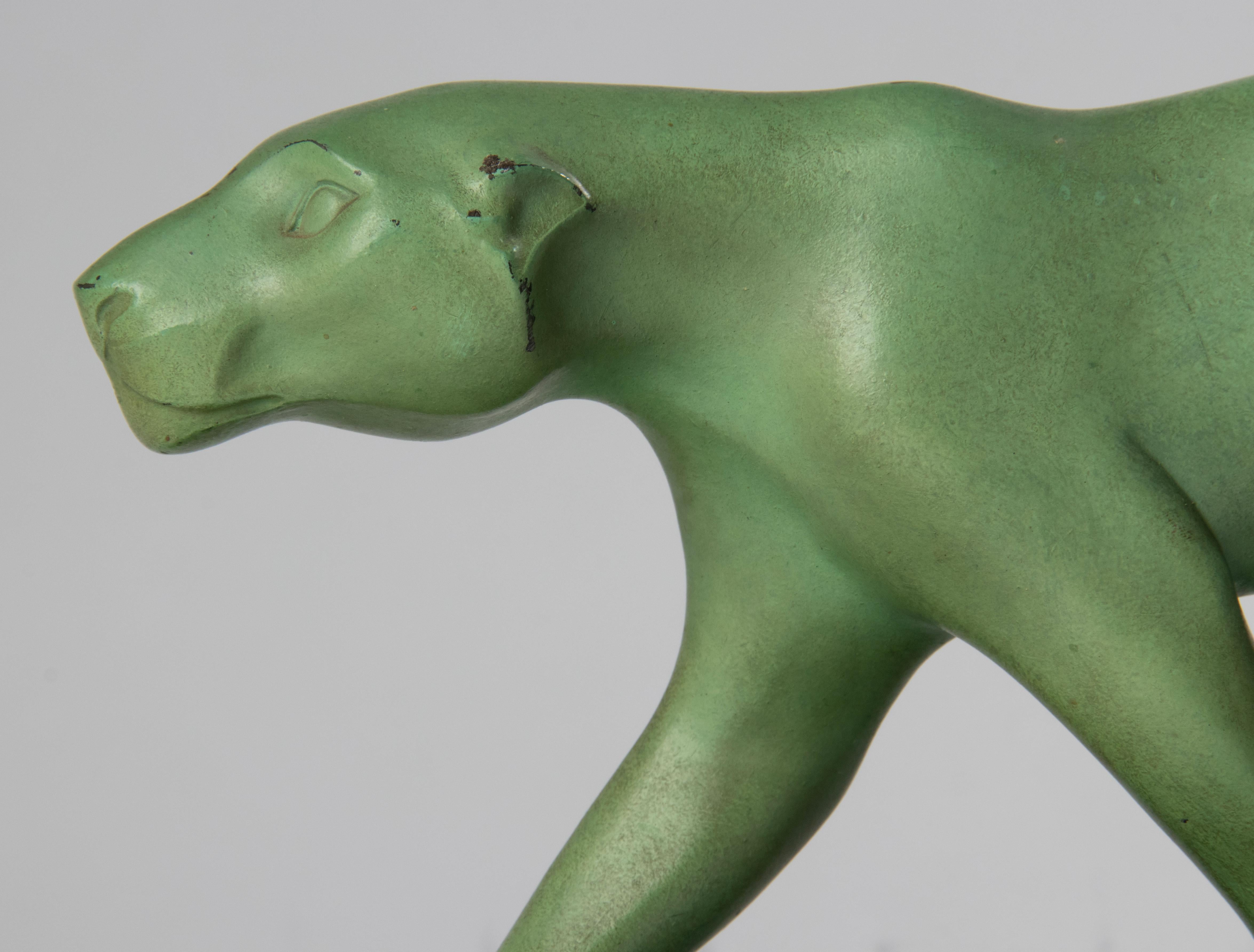 20th Century Art Deco Period Green Patinated Spelter Sculpture Cougar For Sale