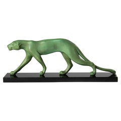 Grüne patinierte Zinn-Skulptur aus der Art-déco-Periode Cougar