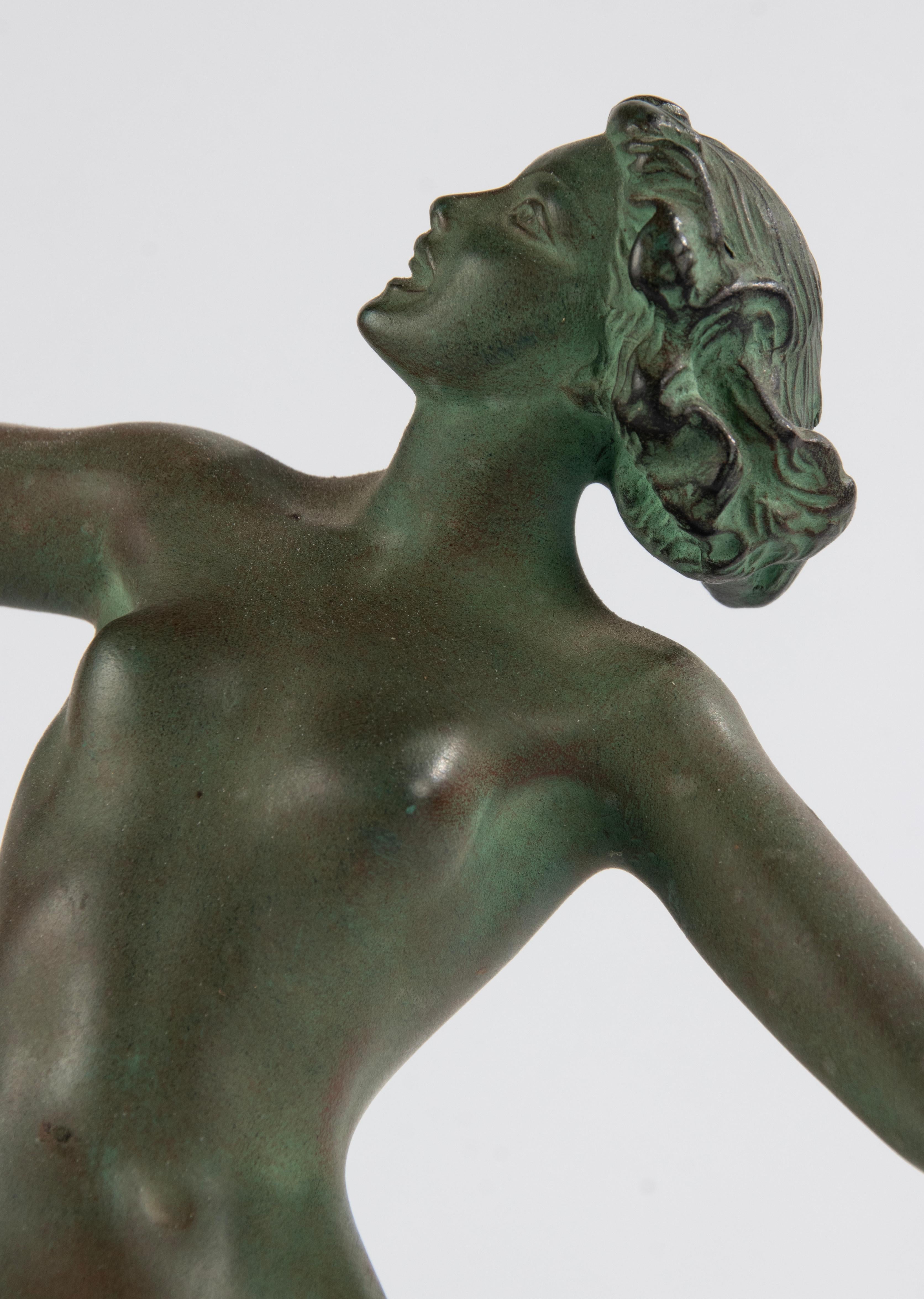 Art Deco Period Green Patinated Spelter Sculpture Woman with Harp In Good Condition For Sale In Casteren, Noord-Brabant