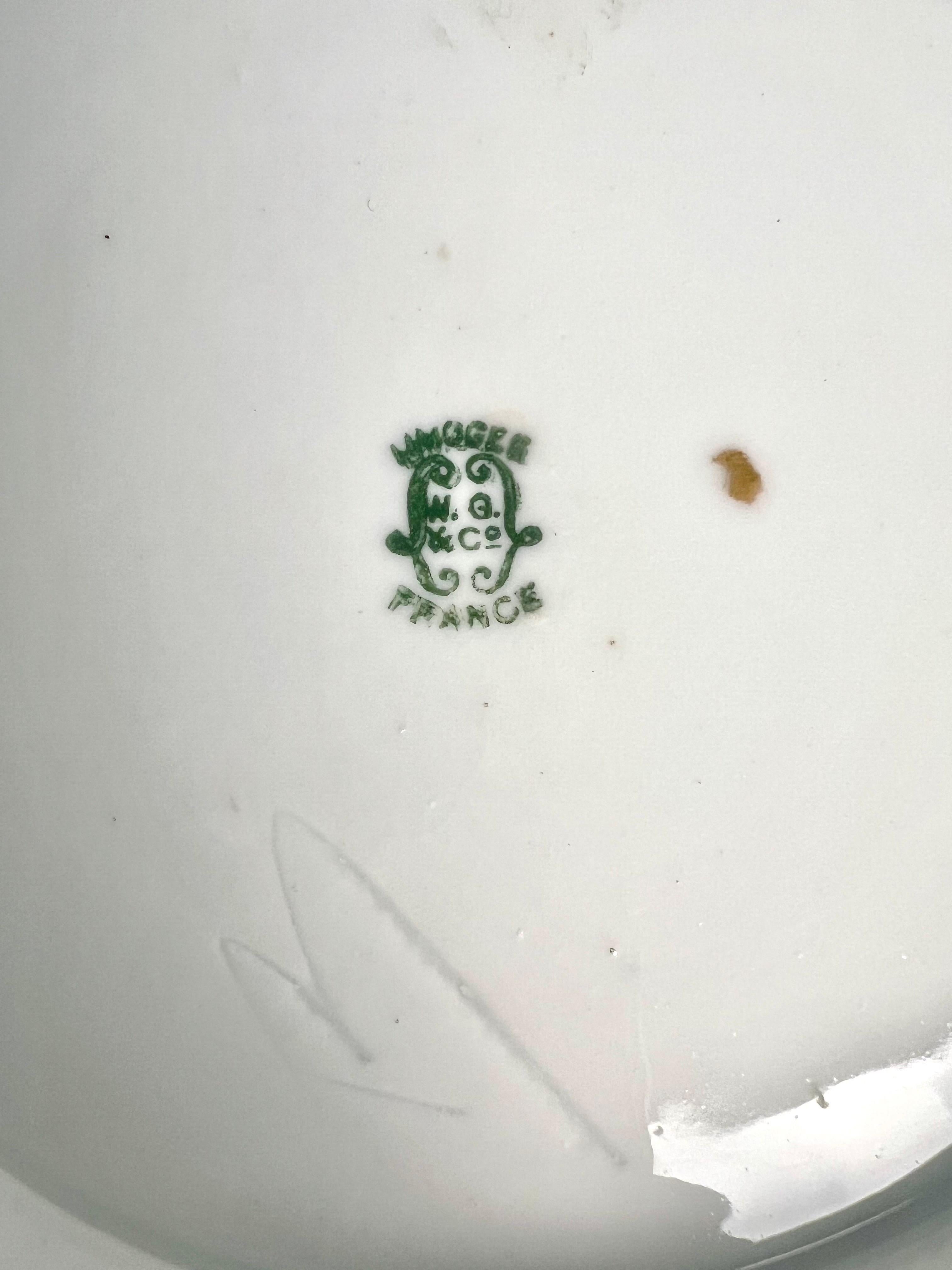 Übertopf aus Limoges-Porzellan mit schillernder Glasur und Vergoldung aus der Zeit des Art déco im Angebot 7