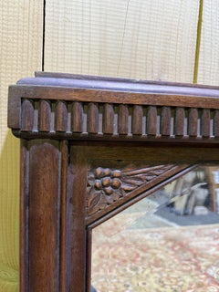 Espejo de la época Art Déco en madera de nogal