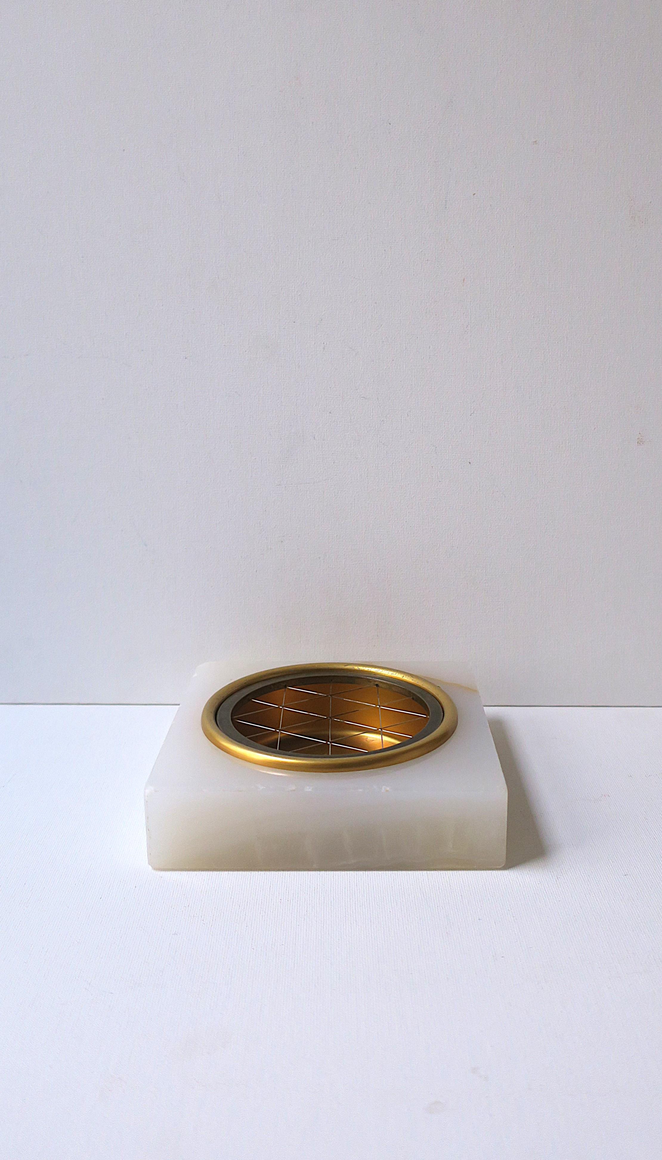 European Art Deco Period Onyx Marble Ashtray For Sale