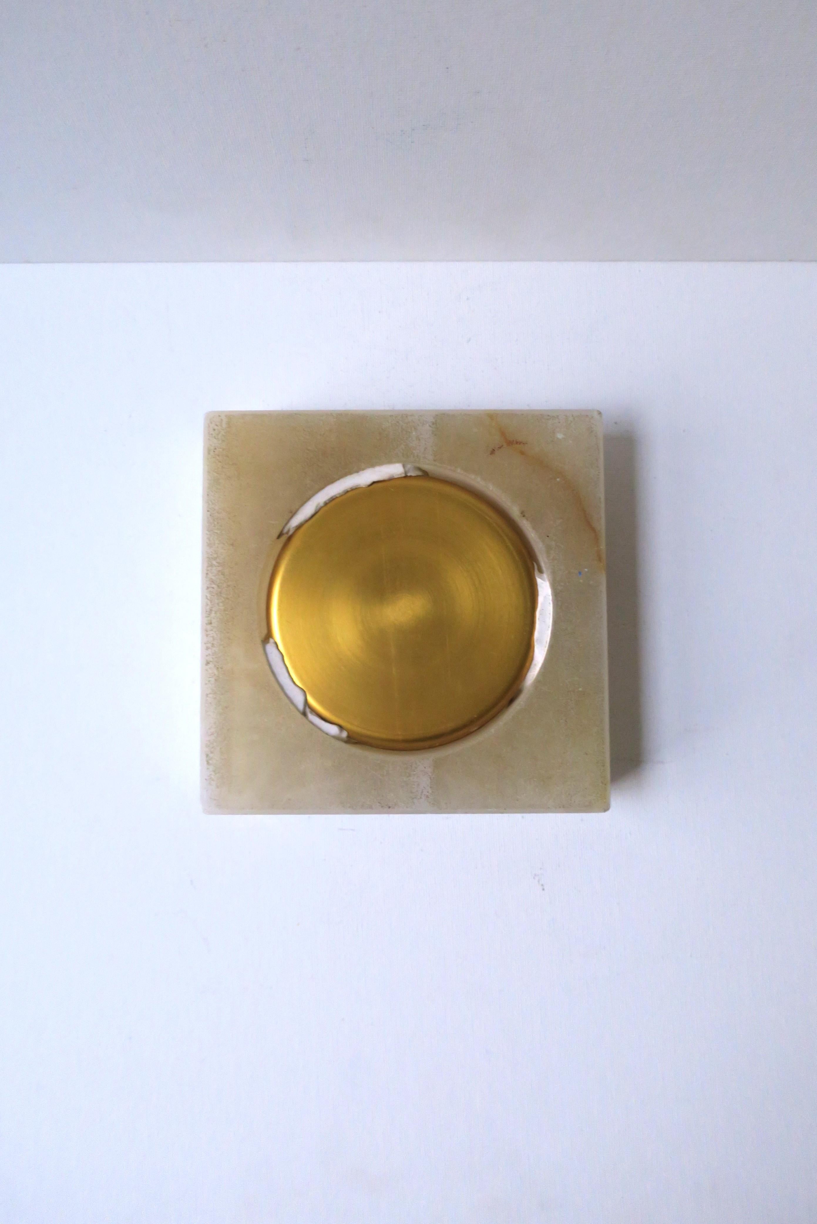 Art Deco Period Onyx Marble Ashtray For Sale 2