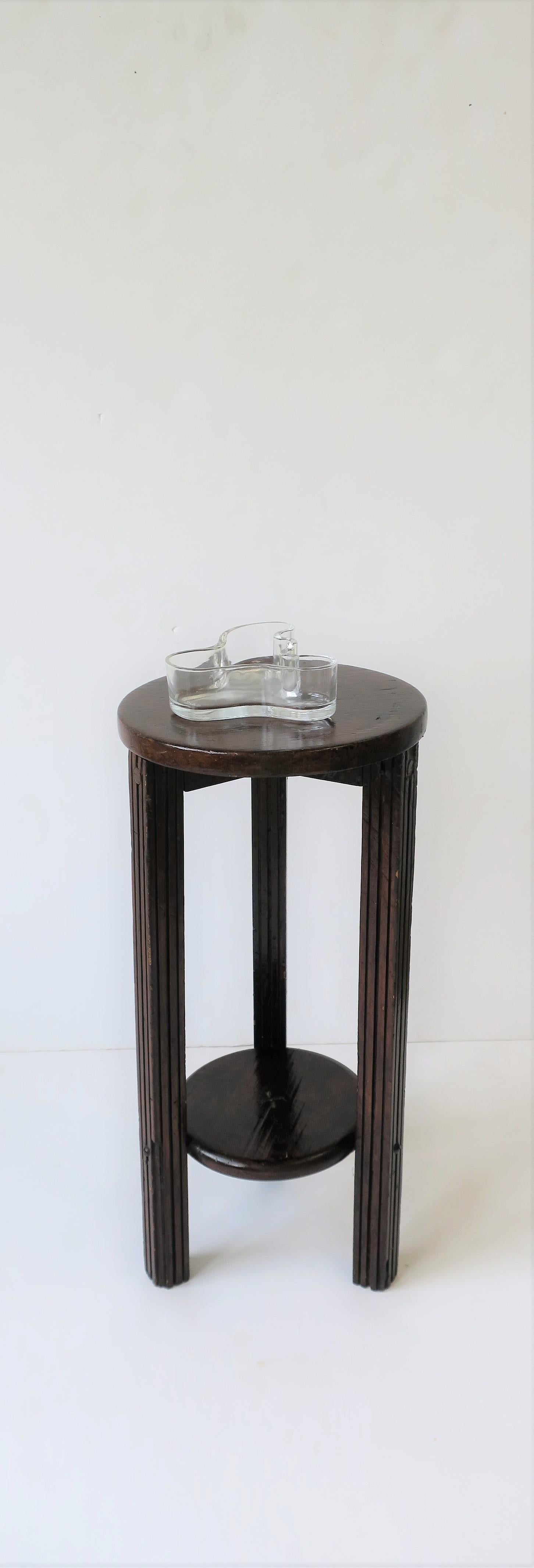 Art Deco Period Round Side or Drinks Table  4