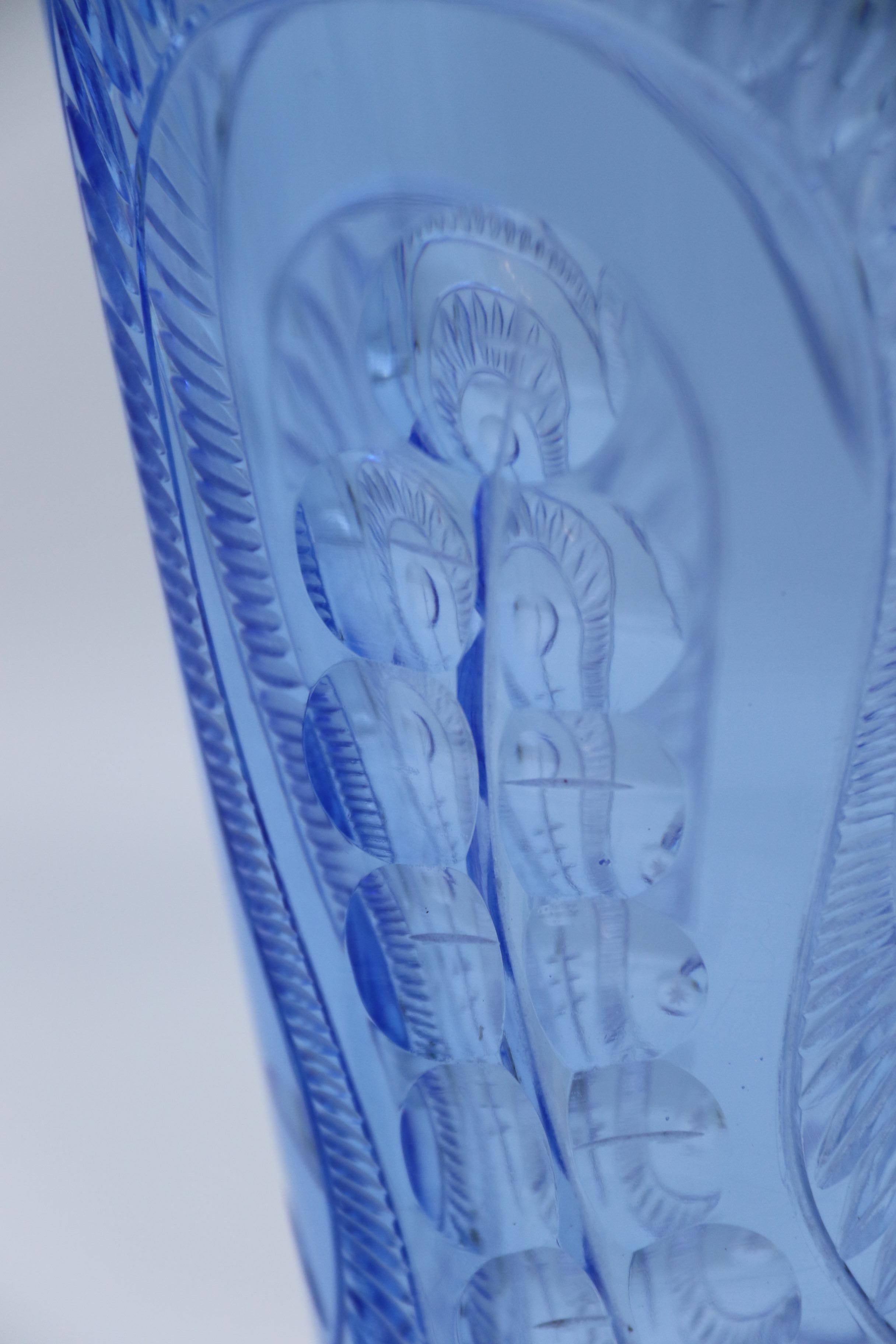 Art Deco period sapphire blue cut glass vase, circa 1930 For Sale 10