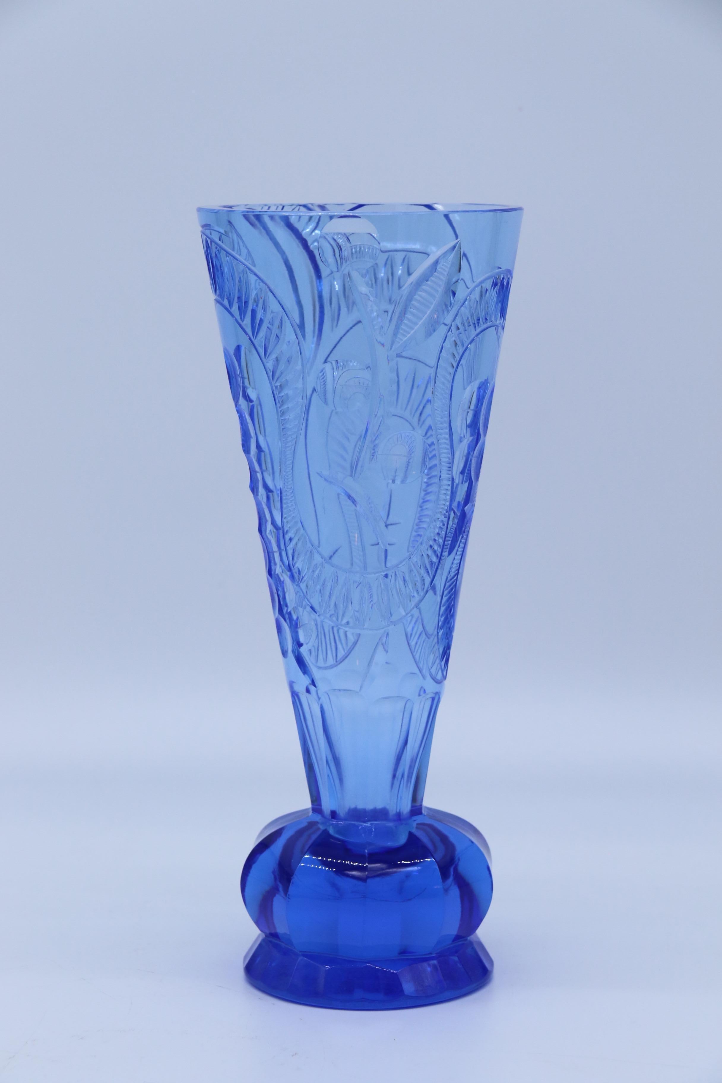 British Art Deco period sapphire blue cut glass vase, circa 1930 For Sale