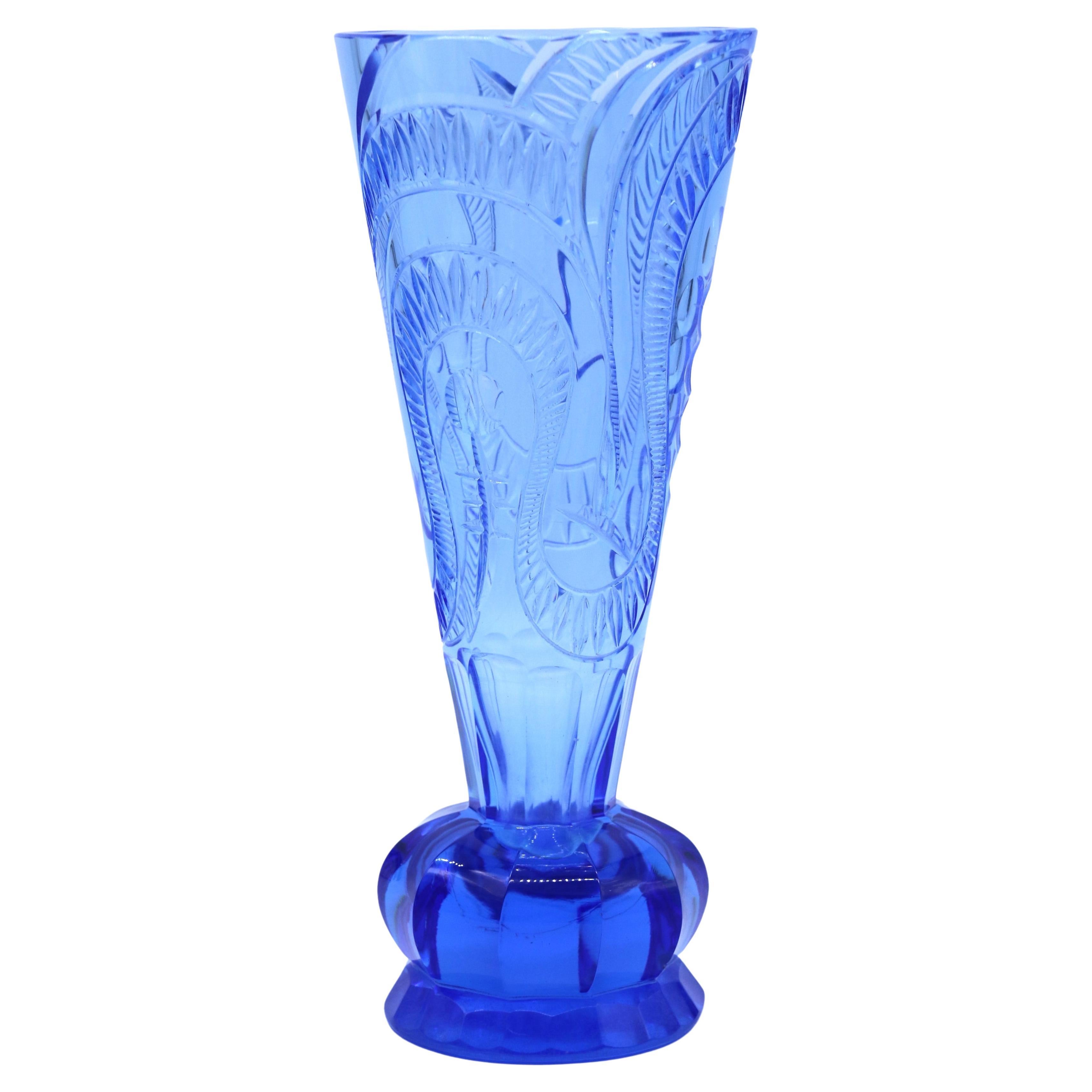Vaso in vetro tagliato blu zaffiro di epoca Art Déco, 1930 circa
