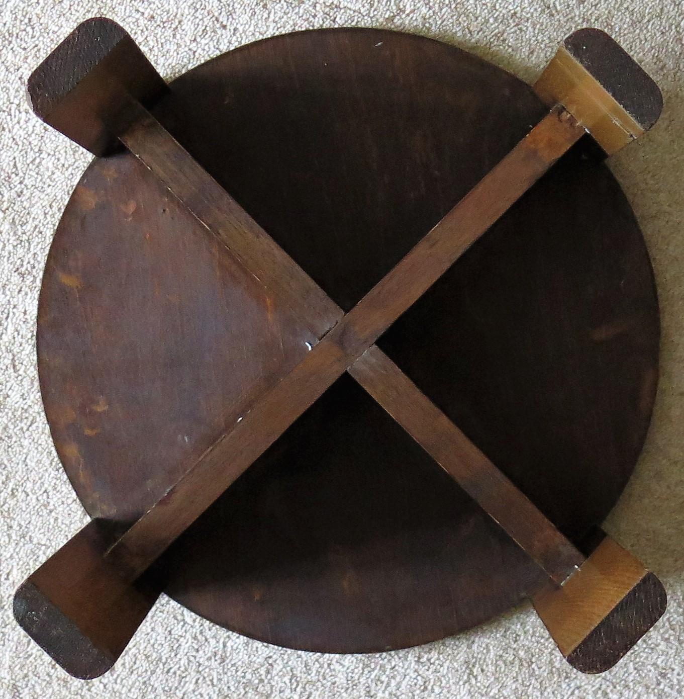 Art Deco Period Occasional Table with Quarter Veneered Top and Oak Legs, Ca 1930 For Sale 7