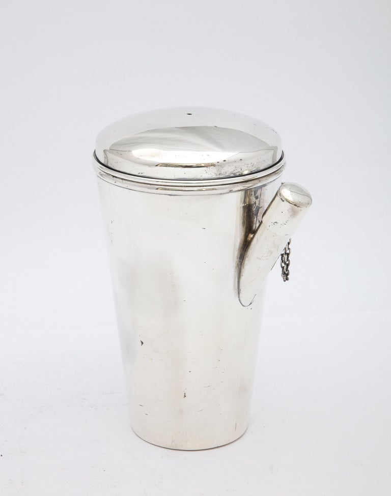 Art Deco Period Sterling Silver Cocktail Shaker For Sale 1