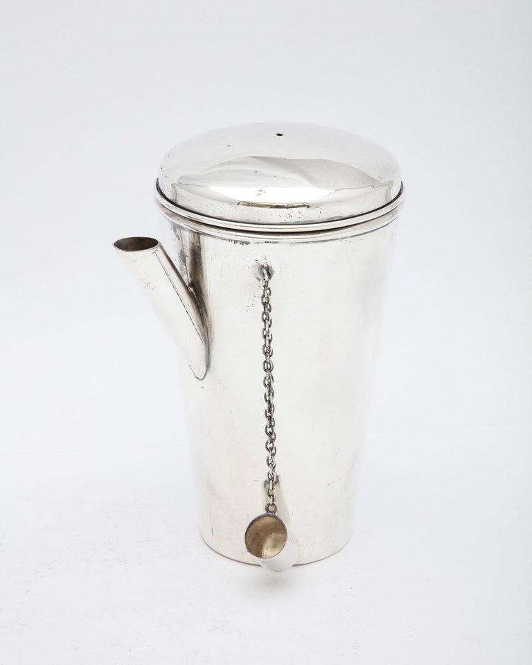 Art Deco Period Sterling Silver Cocktail Shaker For Sale 3