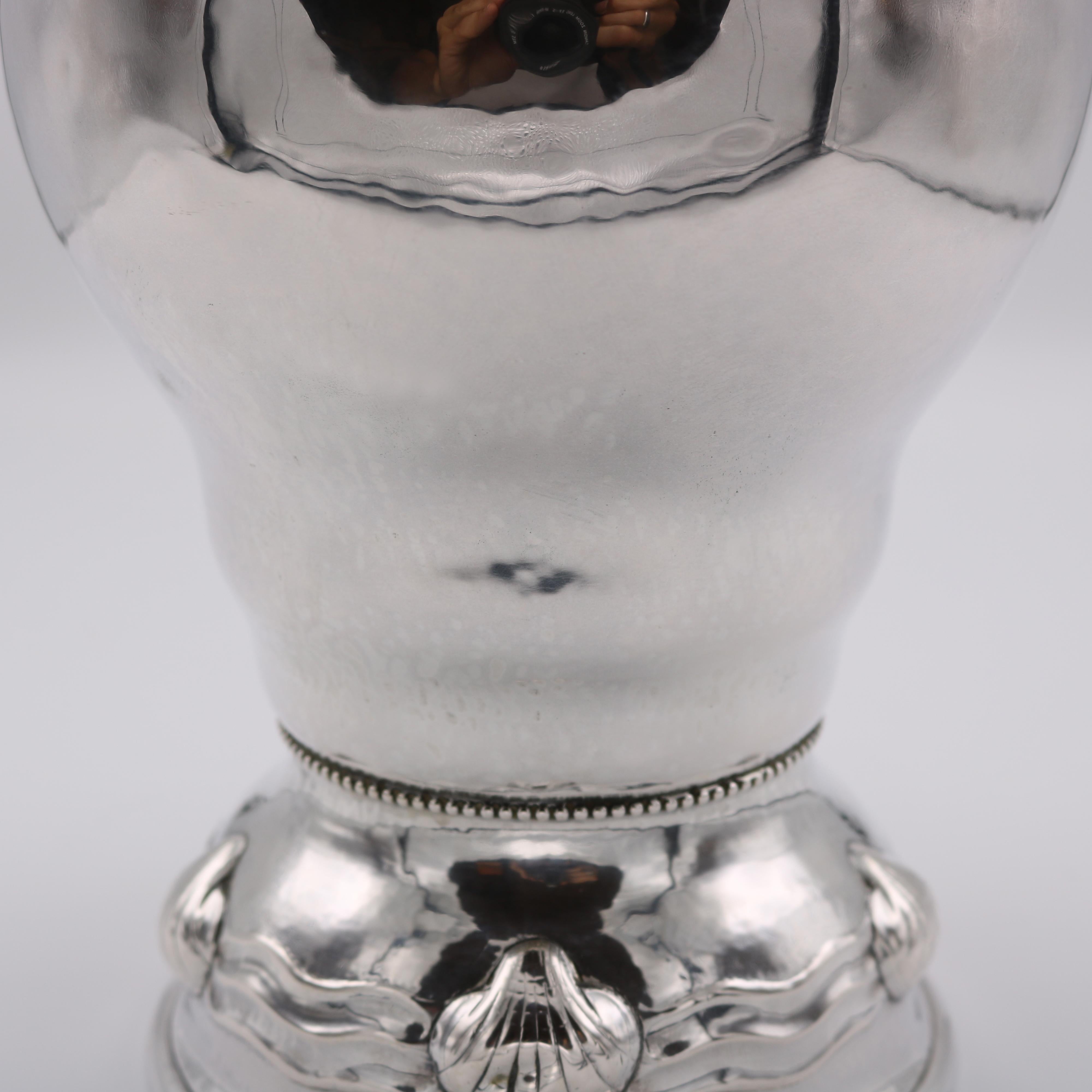XX secolo Vaso coperto in argento Sterling di epoca Art Deco Germania circa 1930 in vendita