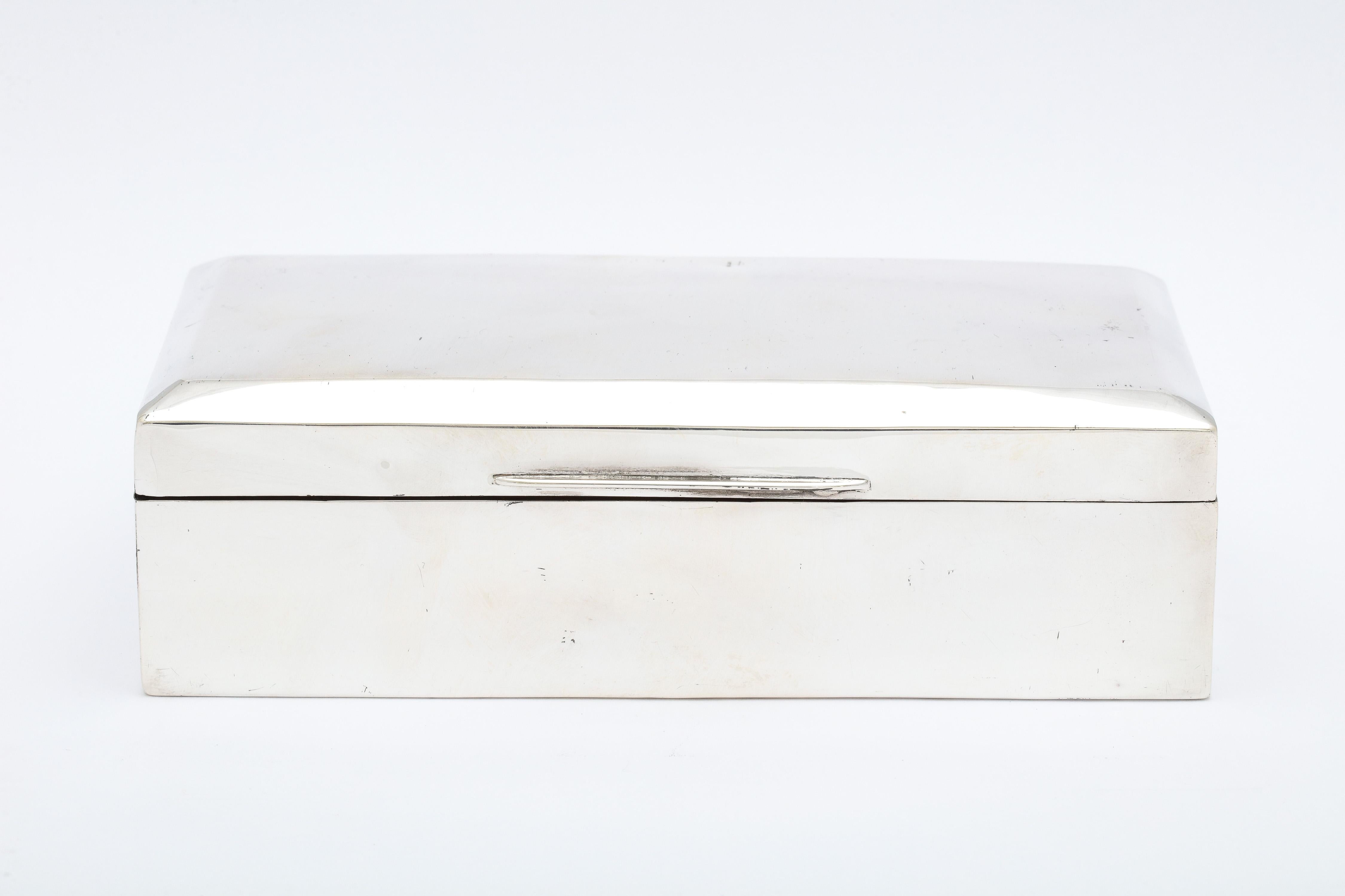 English Art Deco Period Sterling Silver Jewelry Box with Hinged Lid