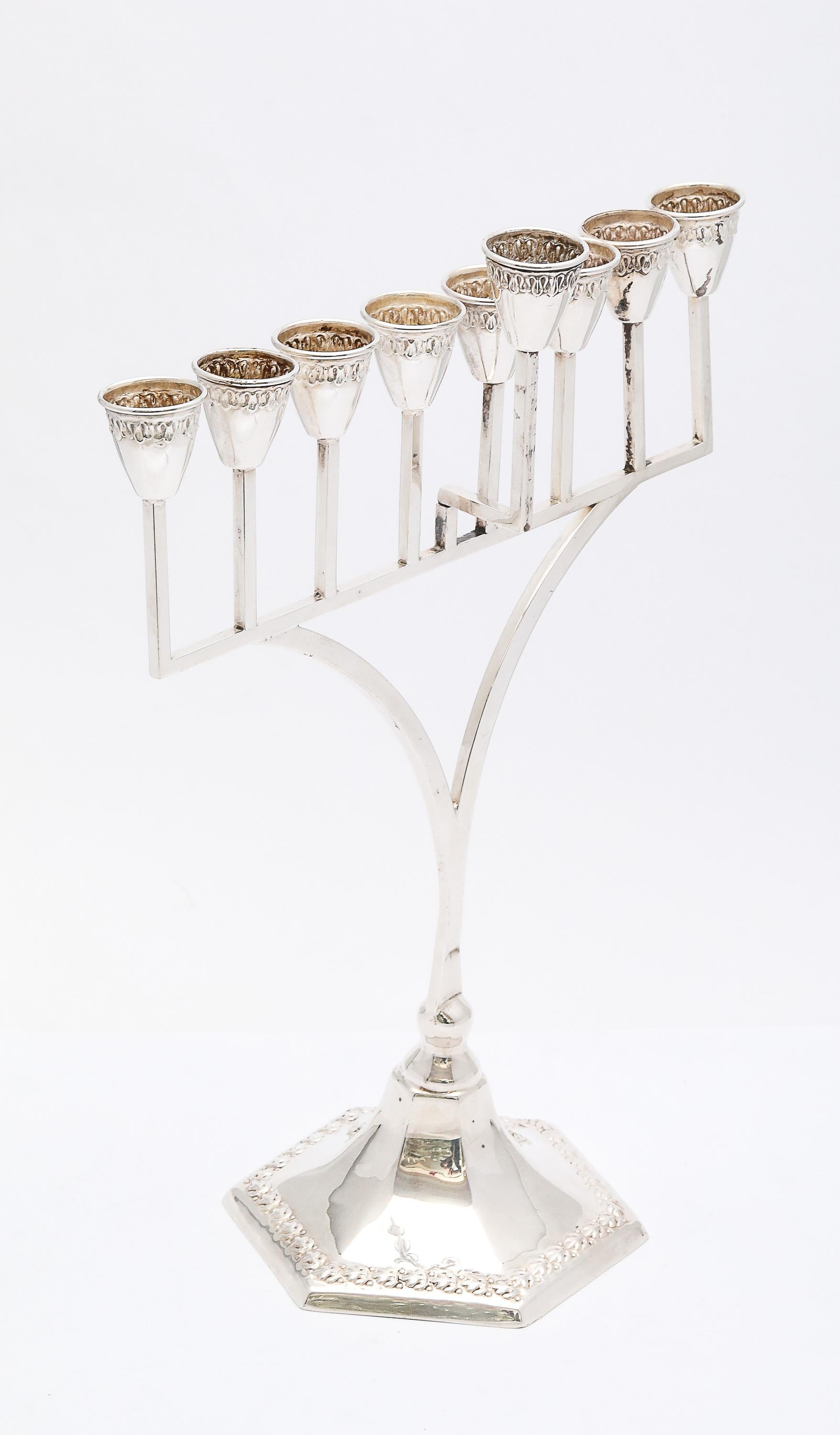 Art Deco Periode Sterling Silber Menorah im Angebot 3