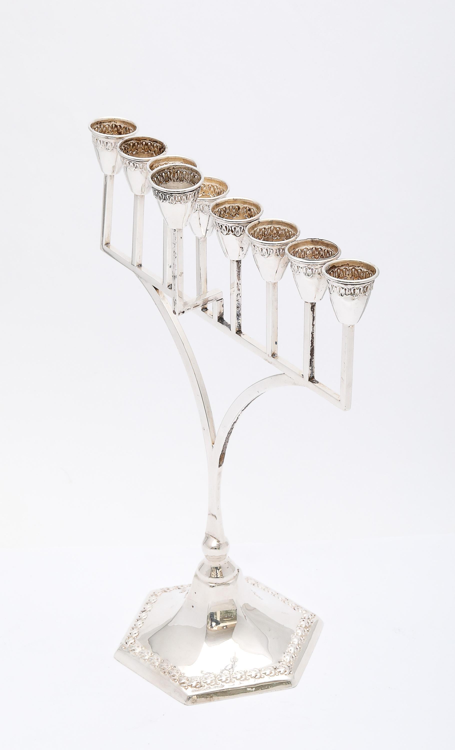 Art Deco Periode Sterling Silber Menorah im Angebot 5