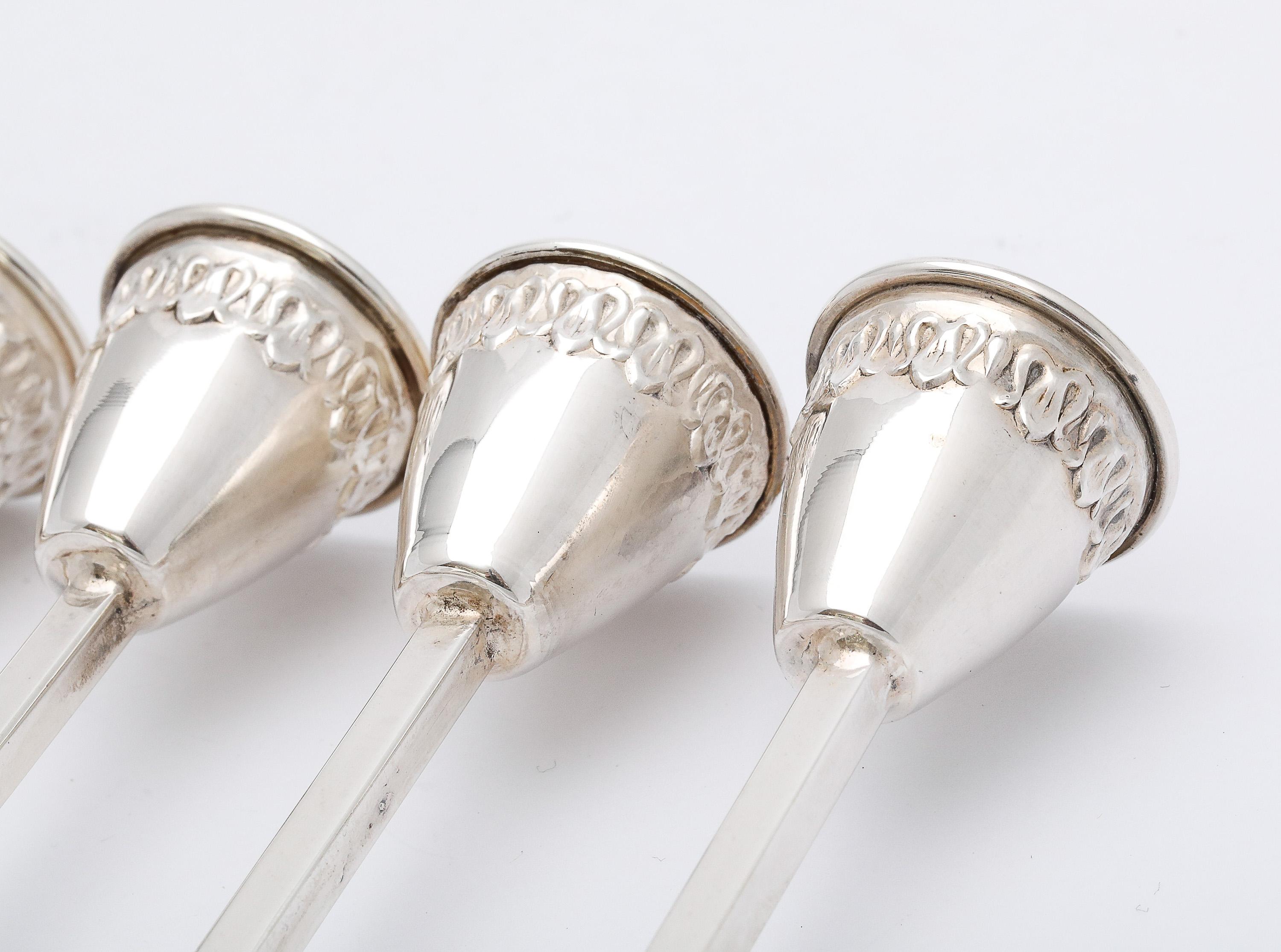 Art Deco Periode Sterling Silber Menorah im Angebot 10
