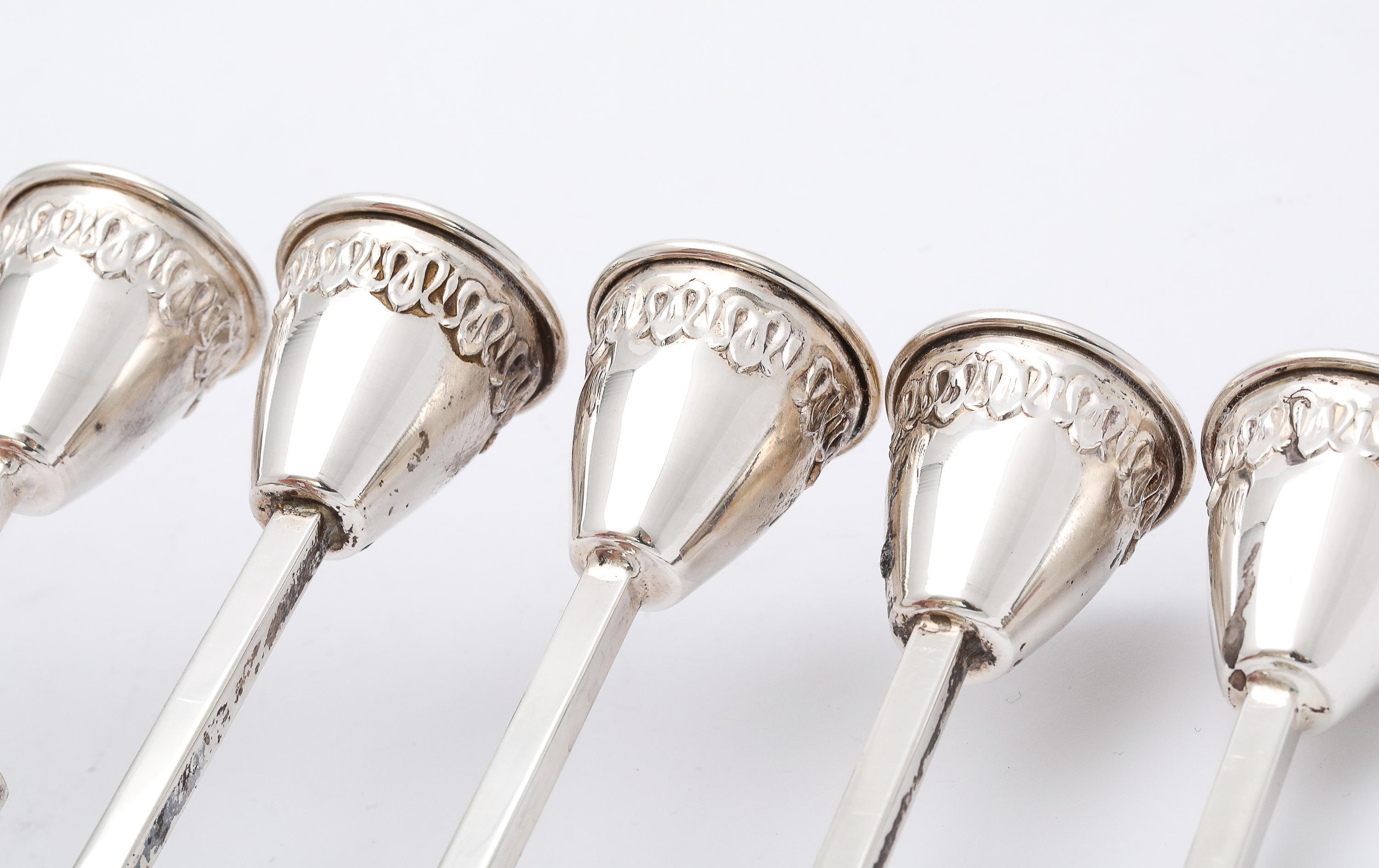 Art Deco Periode Sterling Silber Menorah im Angebot 11