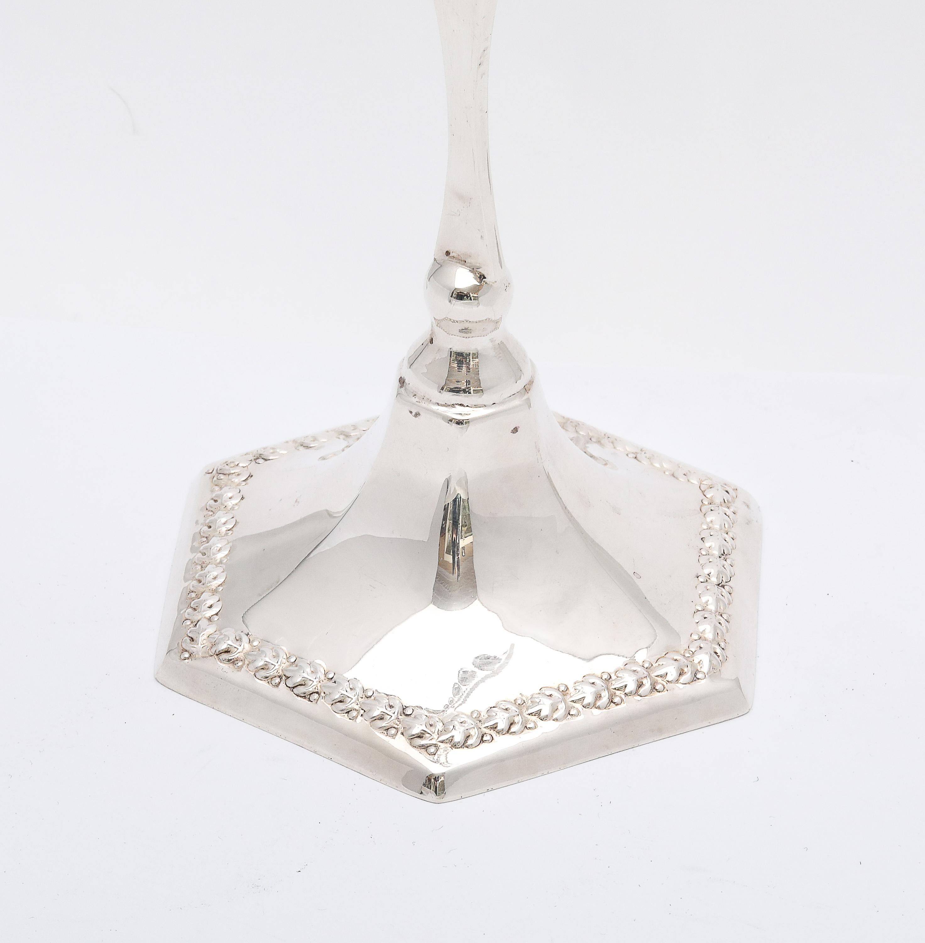 Art Deco Periode Sterling Silber Menorah im Angebot 1