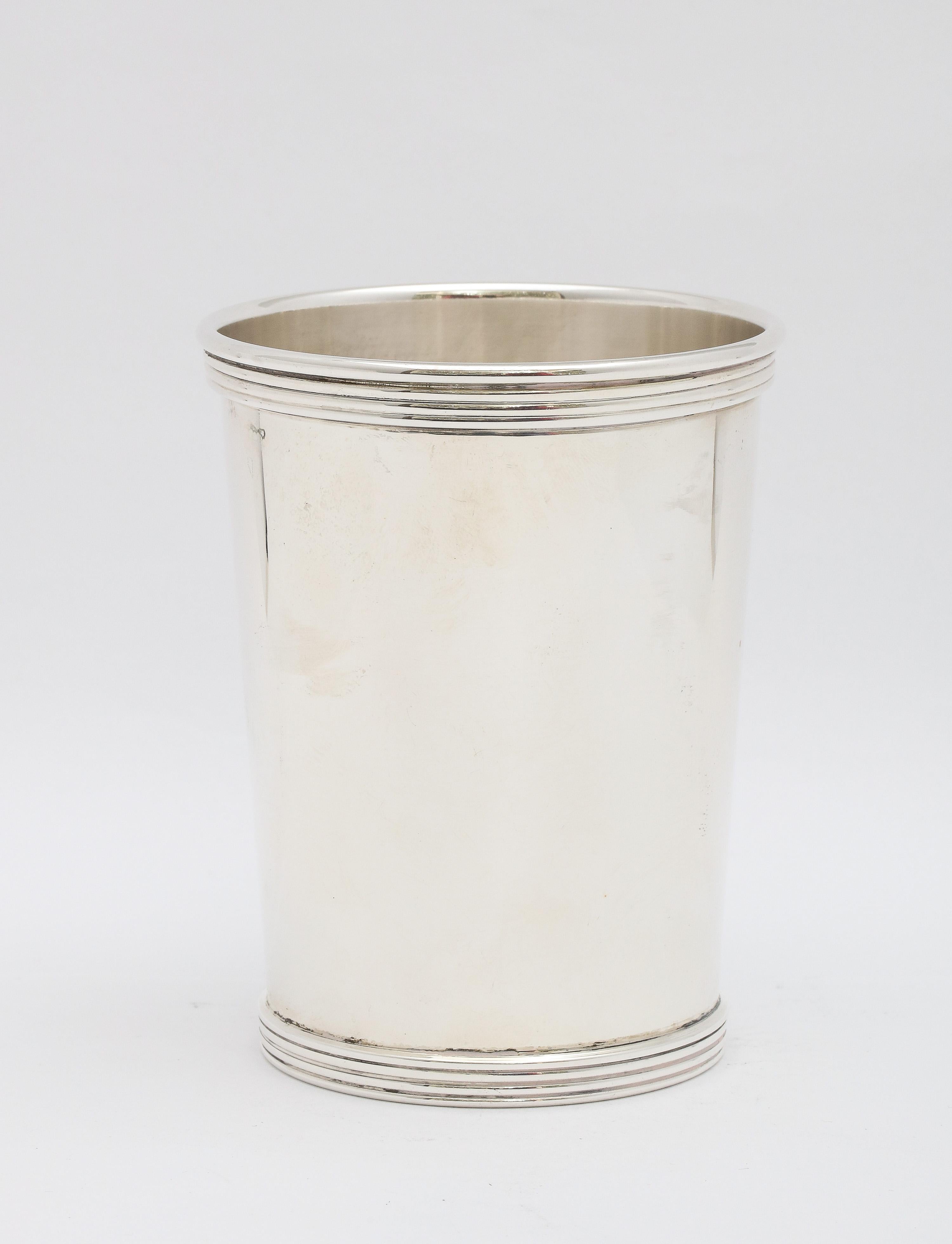 Copa Julepe de Menta de Plata de Ley de la Época Art Déco en venta 3