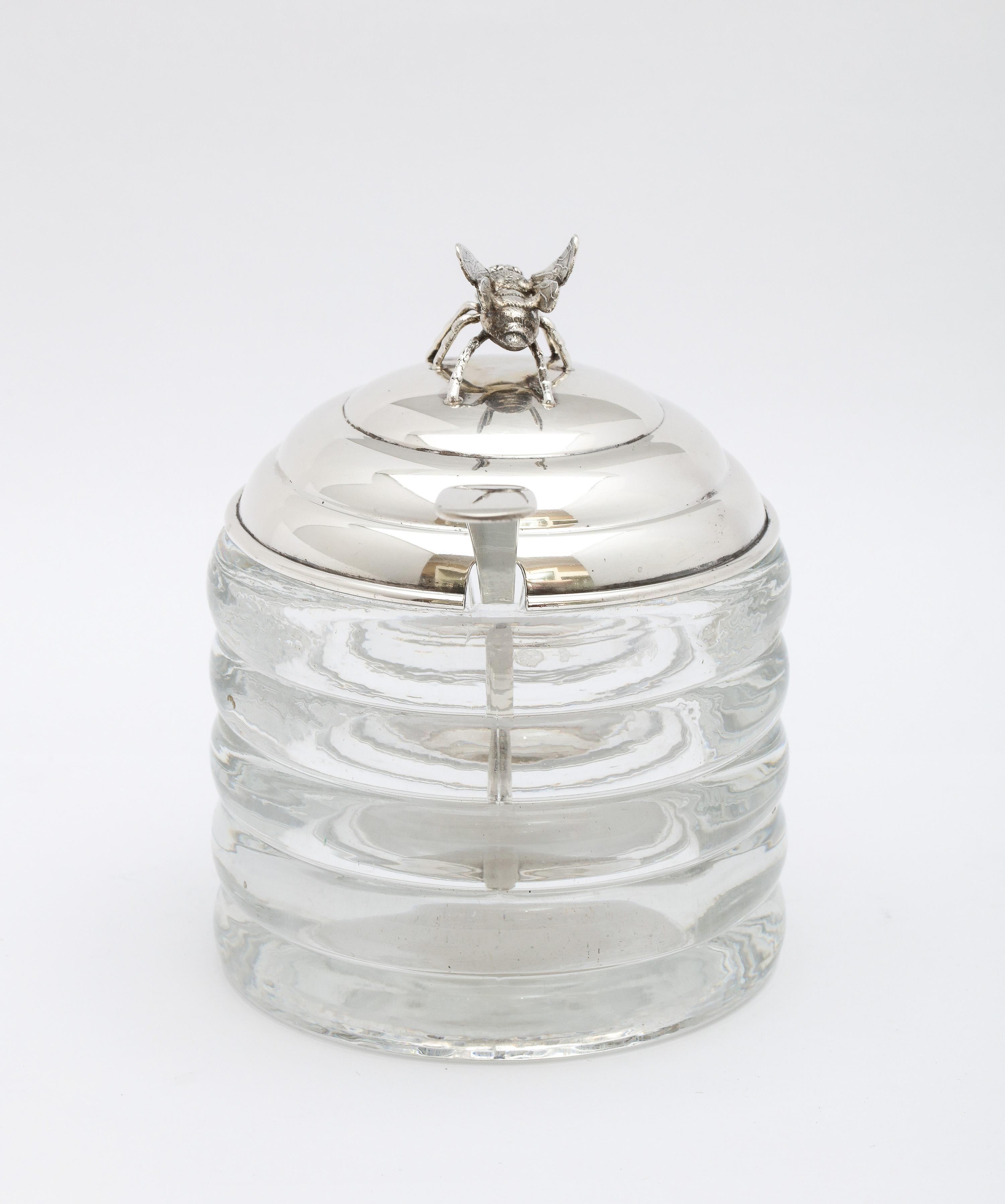 Art Deco Period Sterling Silver-Mounted Honey Jar with Original Honey Spoon In Good Condition In New York, NY