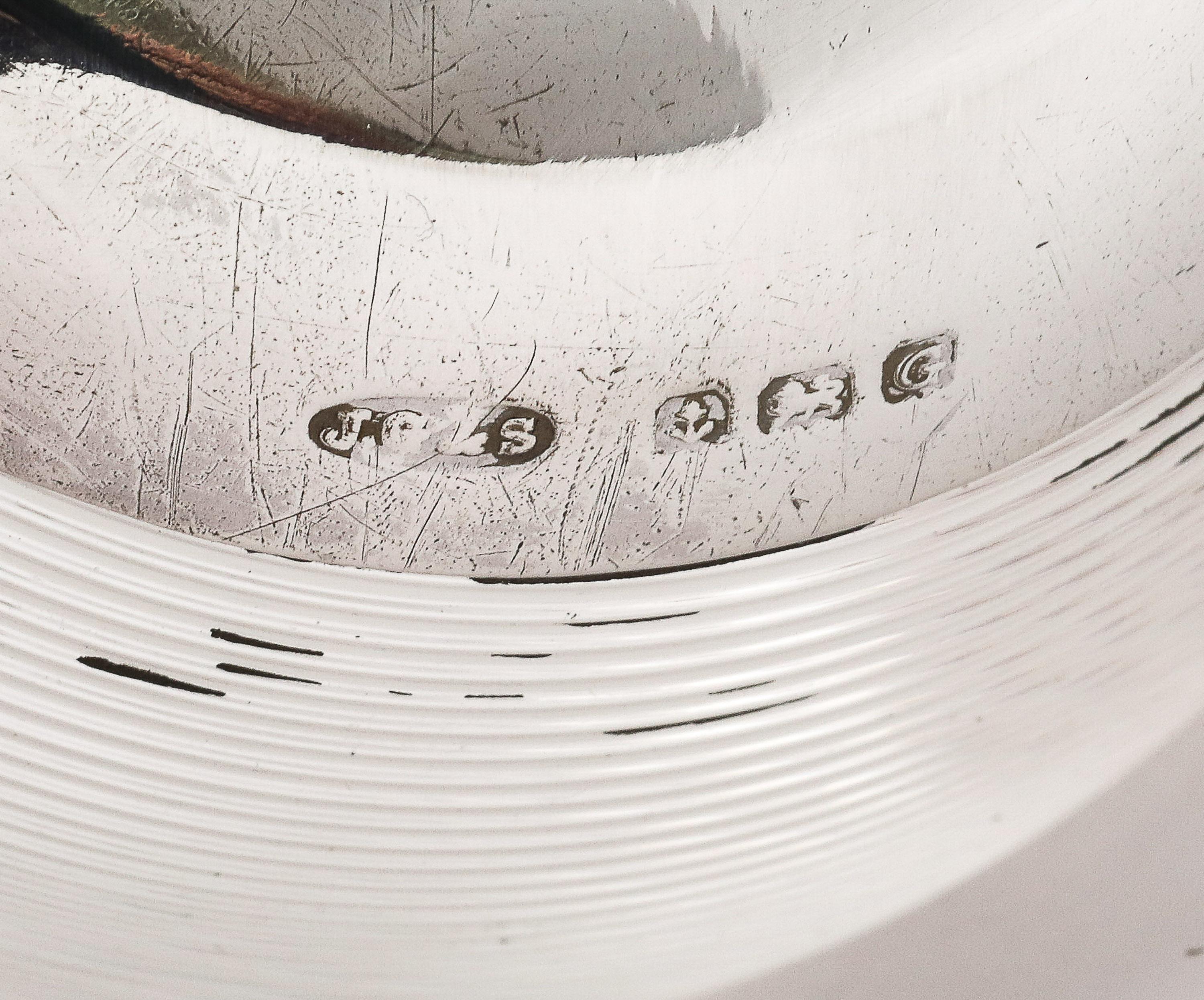 Période Art Déco A Silver Silver, avec une baguette d'allumette en cristal montée sur fil en vente 3