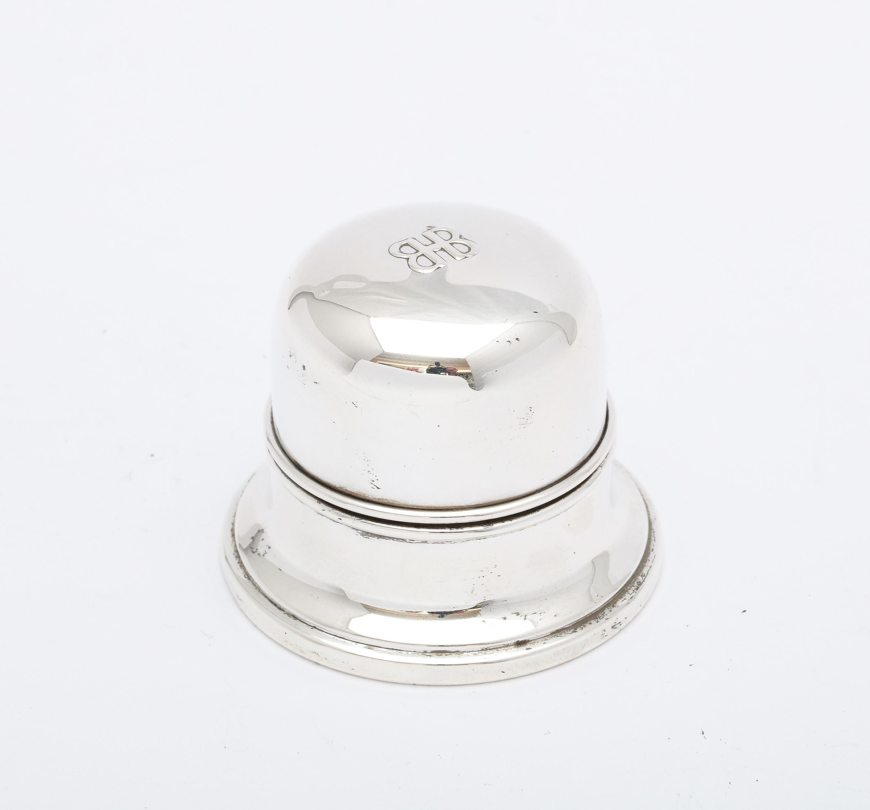 Art Deco Period Sterling Silver Ring Box with Hinged Lid For Sale 6