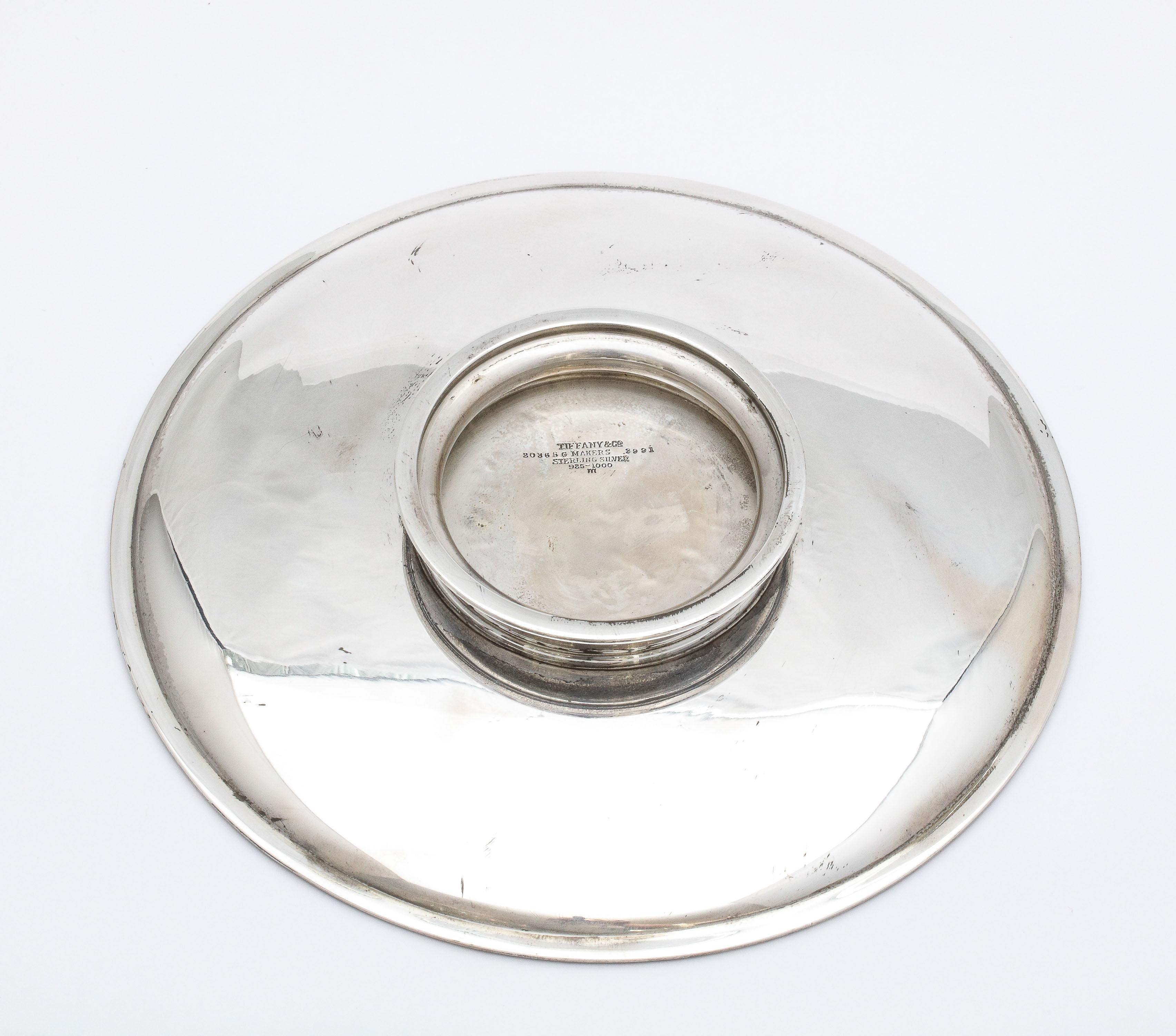 Art Deco Period Sterling Silver Round Serving Platter on Raised Base Tiffany For Sale 9