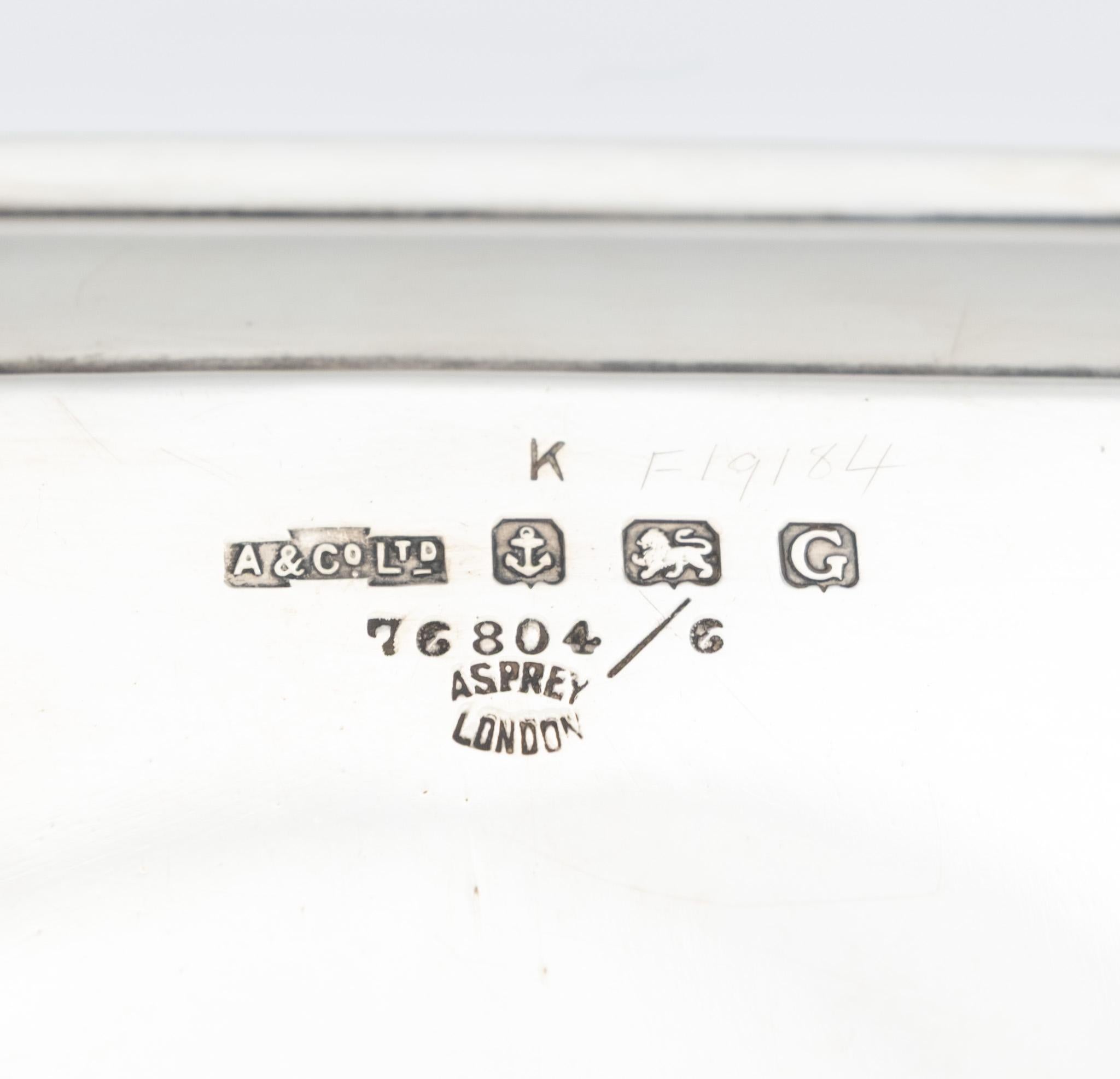 Art Deco Period Sterling Silver Small Tray By Asprey & Co George V 1931 In Good Condition For Sale In Norwich, GB