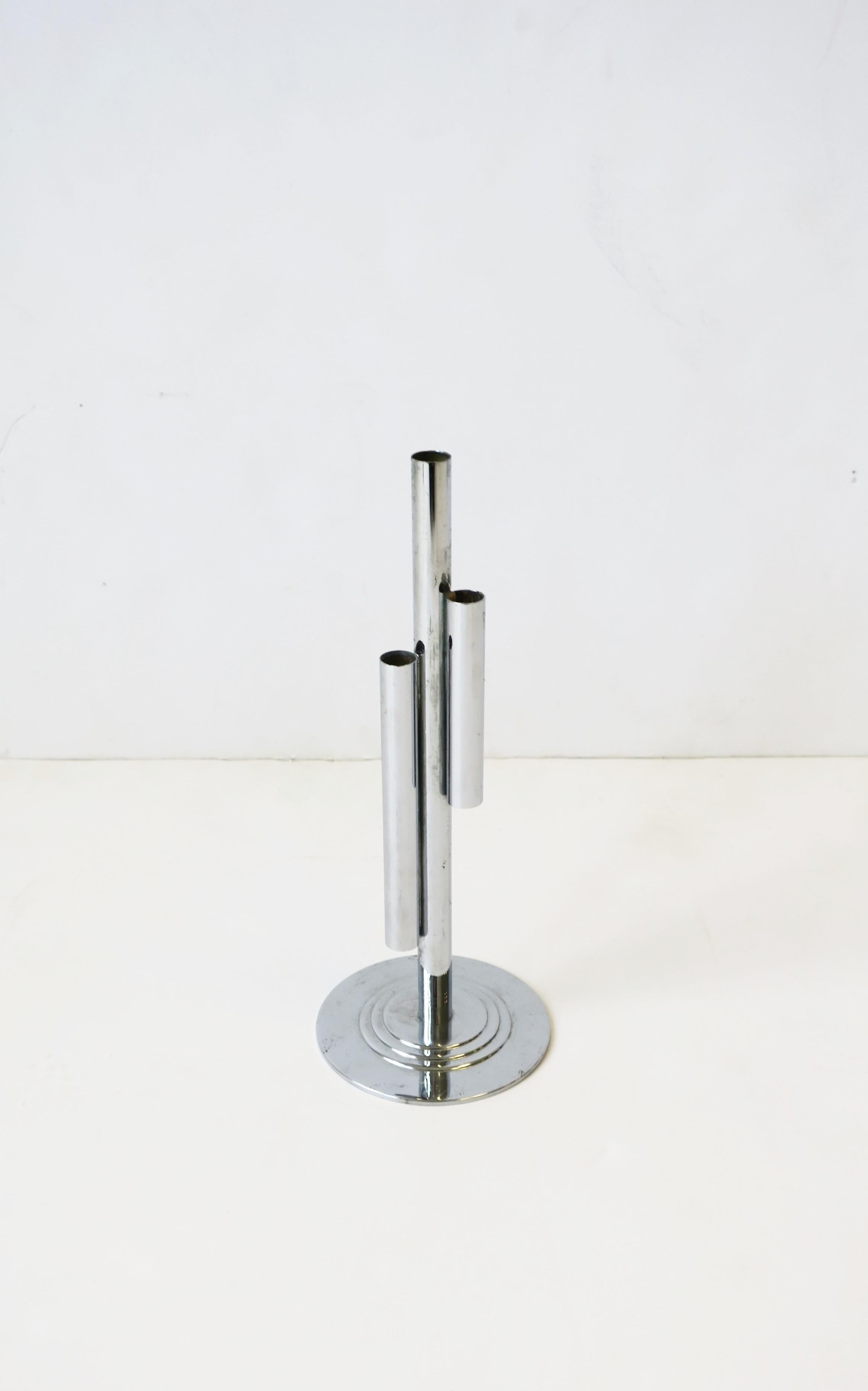 Art Deco Period Tubular Chrome Sculpture by Ruth and William Gerth for Chase In Good Condition For Sale In New York, NY