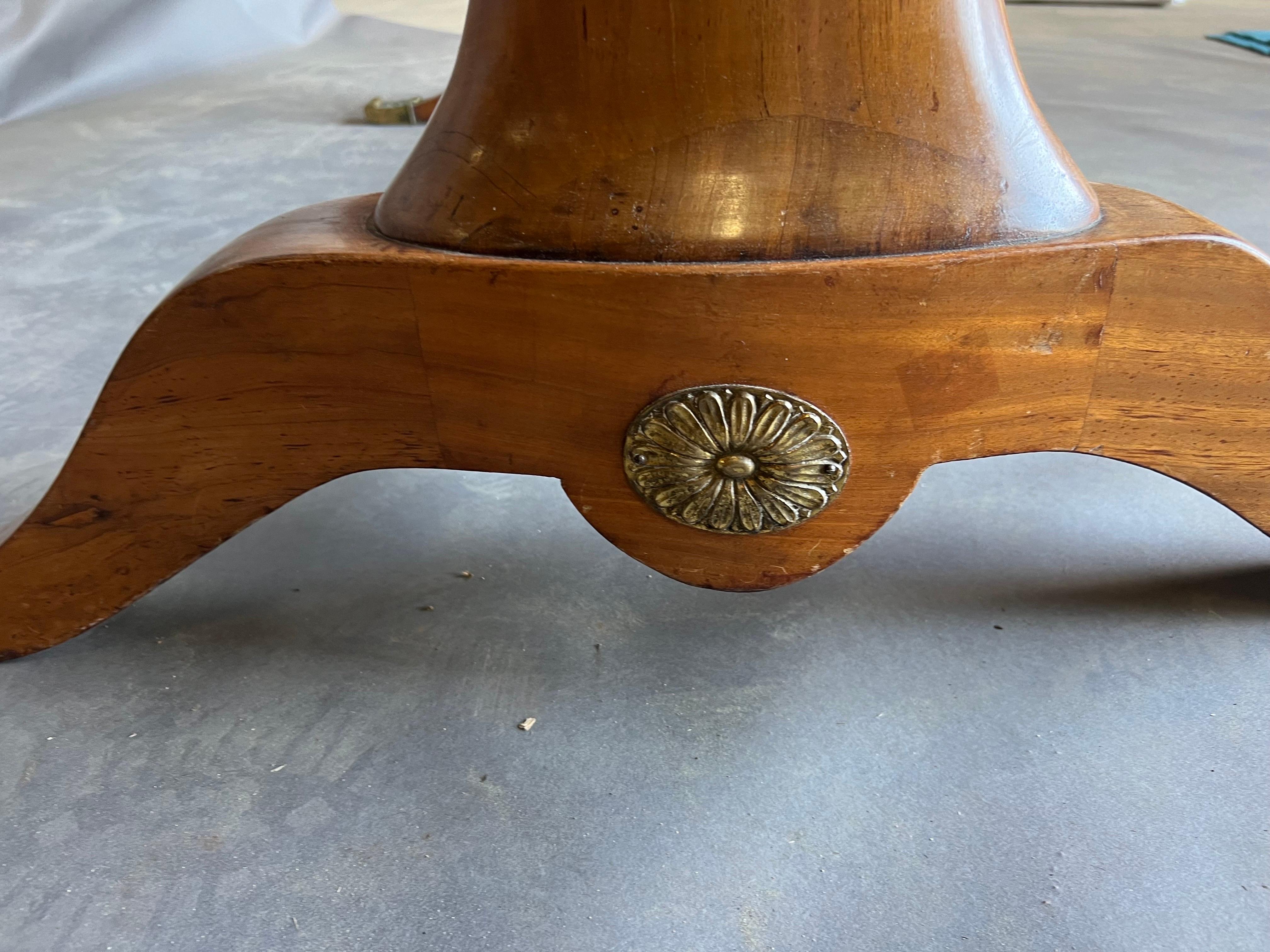 Art Deco Period Walnut and Marble Table with Bronze Appliqués For Sale 3