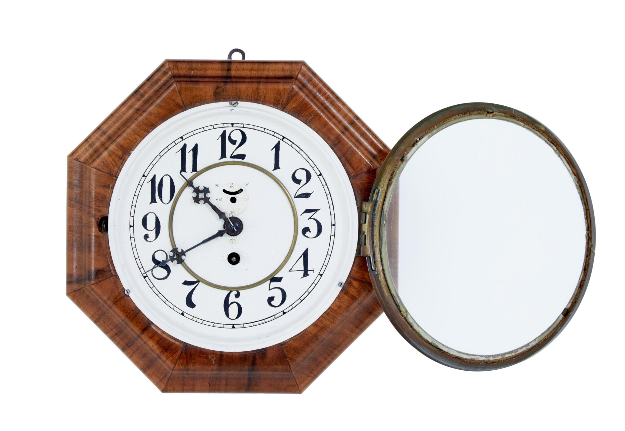 Art Deco Period Walnut Octagonal Shaped Wall Clock by Junghans circa 1920 In Good Condition For Sale In Atlanta, GA