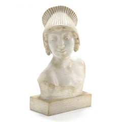 Busto di giovane donna in marmo bianco di Carrara di epoca Art Deco
