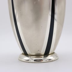 Art Deco Periode WMF Ikora Metallvase Deutschland 1930