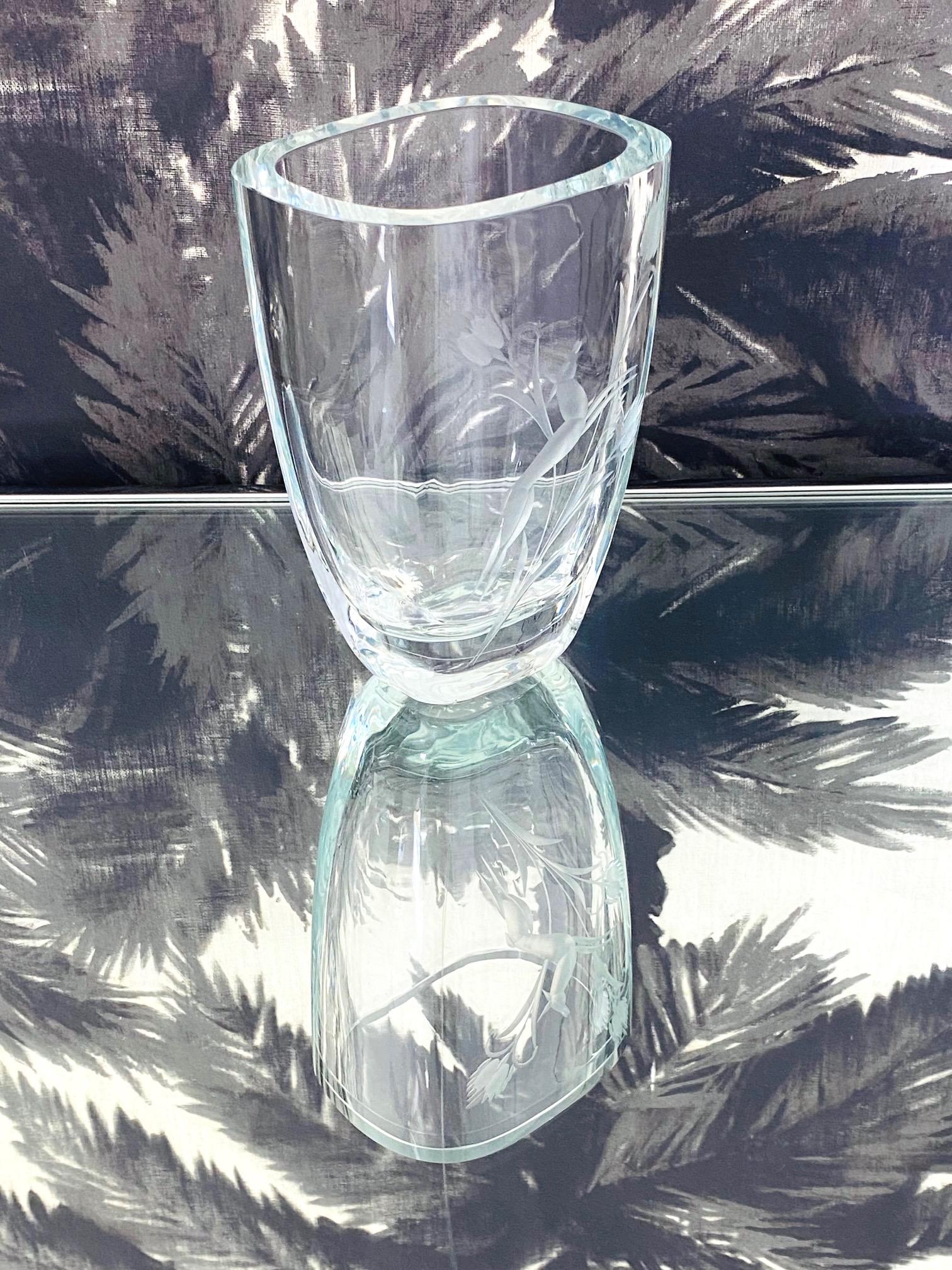 Art Deco Petite Crystal Glass Vase with Etched Leaping Doe, Sweden, 1930s 5