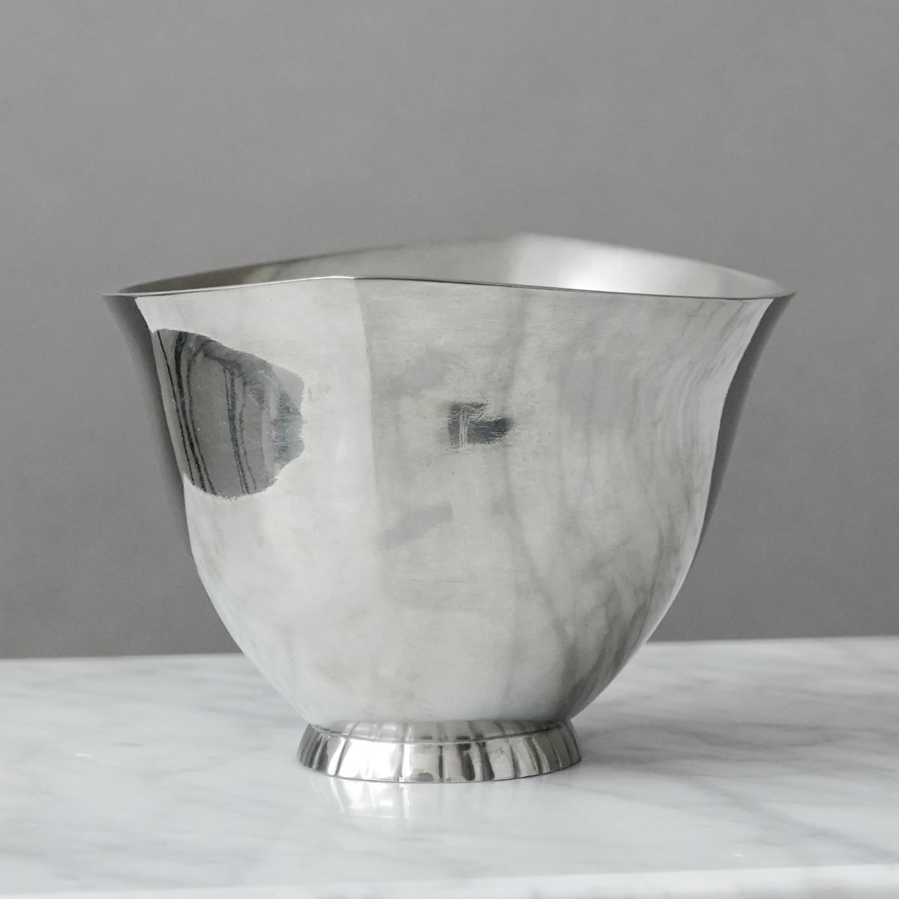 Art Deco Pewter Bowl by Just Andersen, Denmark, 1920s For Sale 1