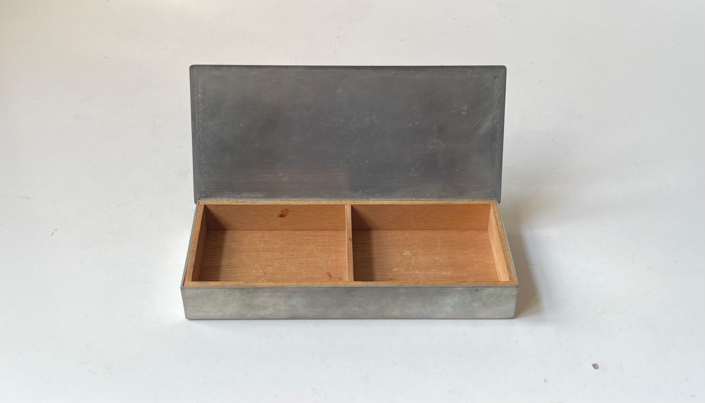 Art Deco Pewter Cigarette Box by Just Andersen, Denmark, 1930s (Mitte des 20. Jahrhunderts) im Angebot